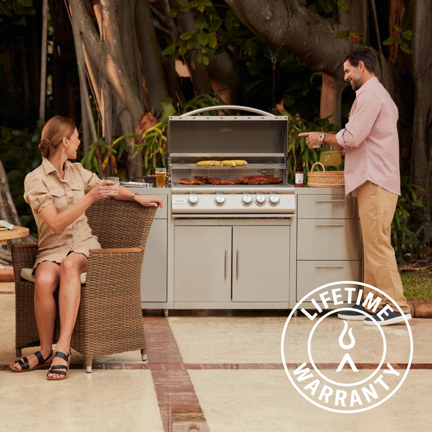 Blaze BLZ-4LTE3-LP Built-In Propane Grill - Lifetime Warranty - Detail thumbnail