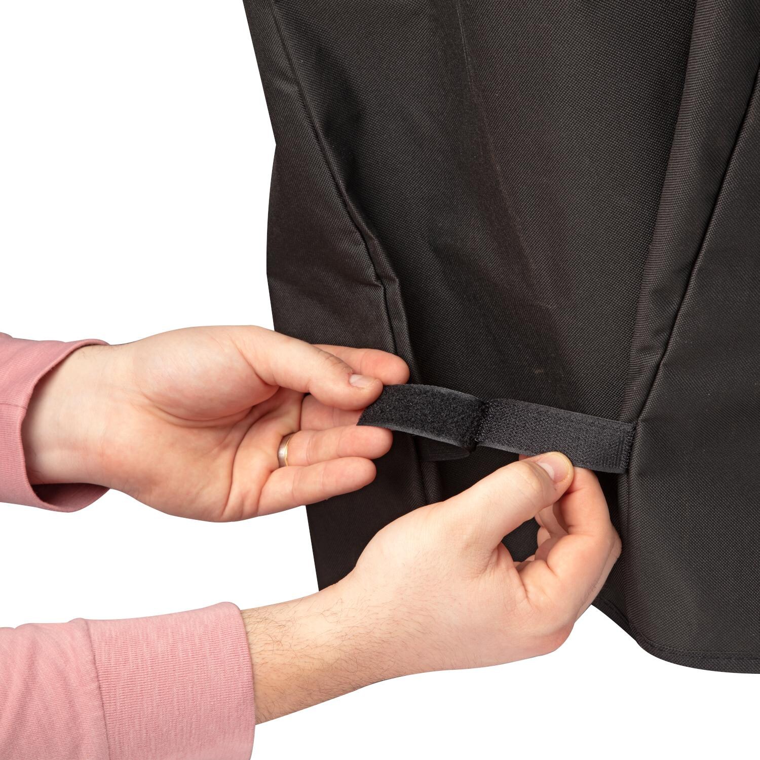 Cuisinart CGC-360 36-Inch Outdoor Griddle Cover - Strap Detail thumbnail