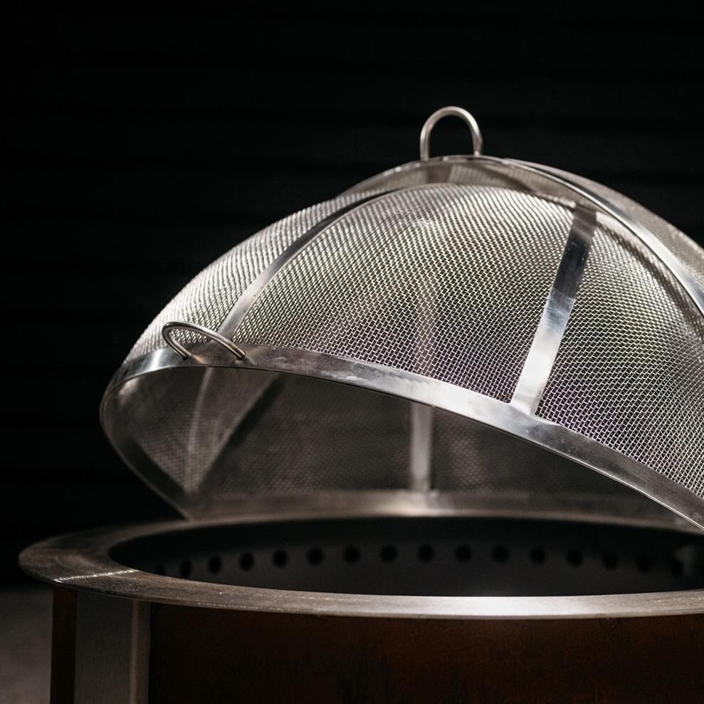Breeo BR-SS30 X Series 30 Inch Stainless Steel Spark Screen - Partially Open - Detail thumbnail