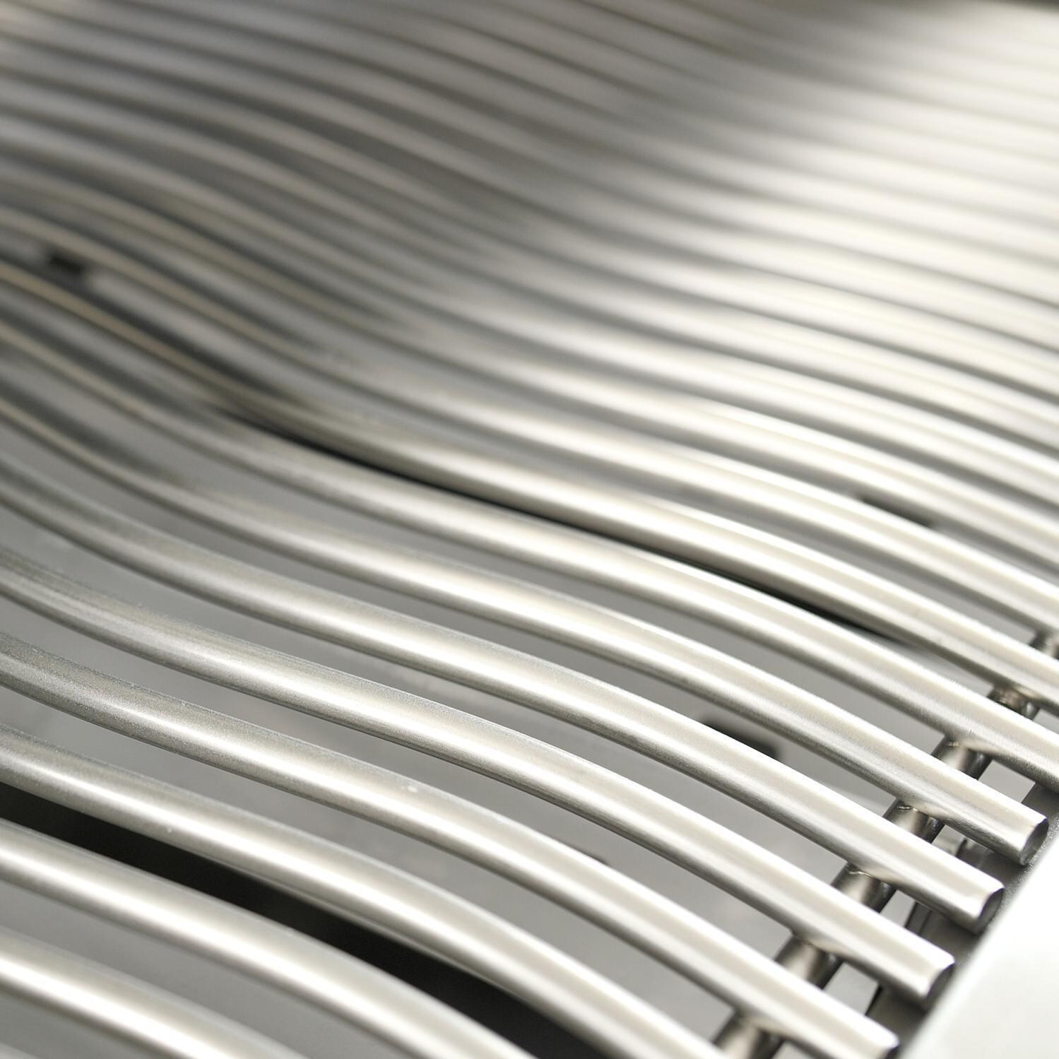 Napoleon PRO500RSIBNSS-3 Legacy Prestige PRO 500 Natural Gas Grill with Infrared Rear Burner and Infrared Side Burners (2019) - 9.5mm Stainless Steel Iconic Wave Cooking Grids - Detail thumbnail