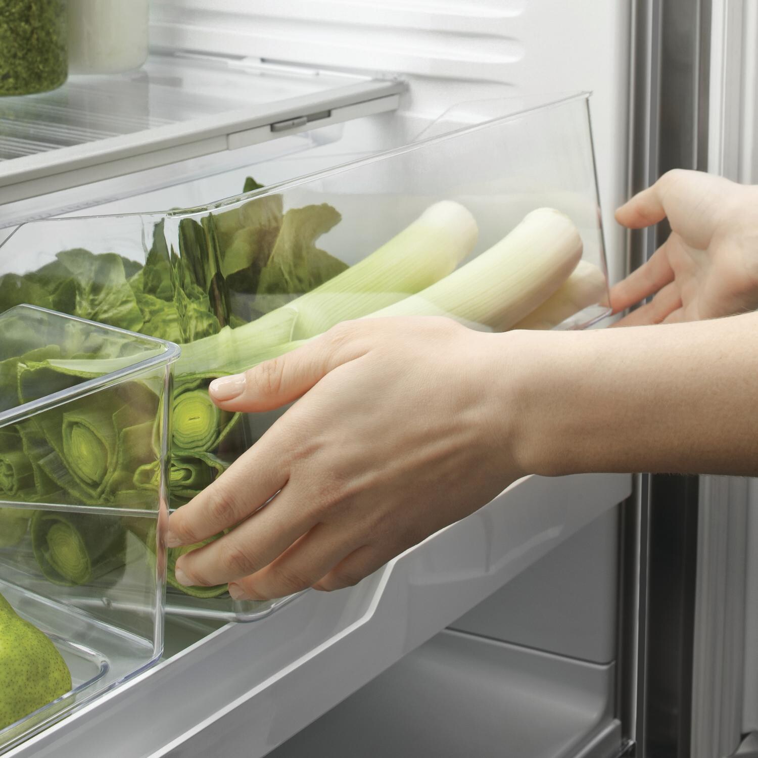 Fisher Paykel Professional 36-Inch Wide 70-Inch Tall Freestanding French Door Refrigerator - Removable Storage Bins thumbnail