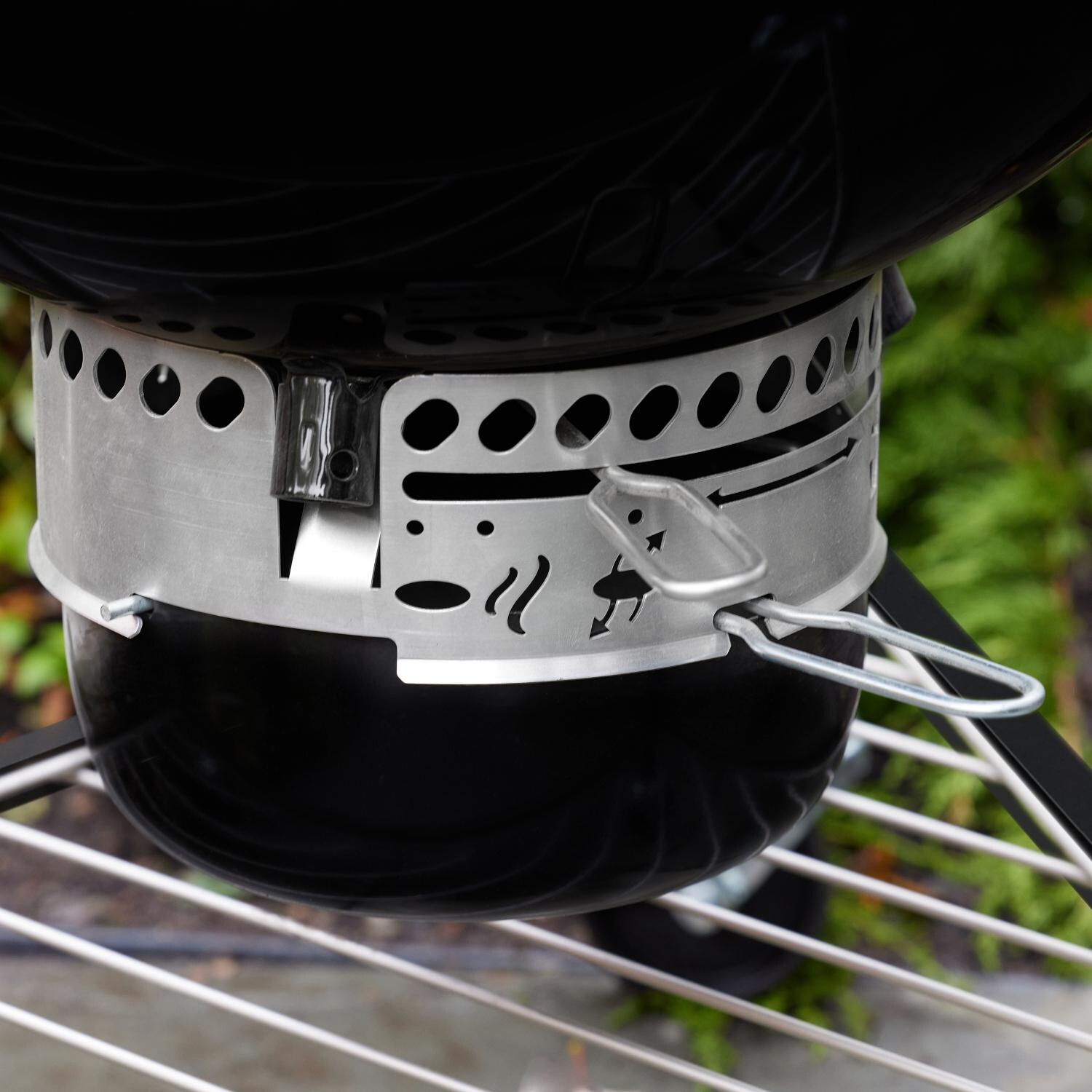 Weber - 18201001 - Summit 24-Inch Kamado E6 Charcoal Grill with Stand - Ash Catcher thumbnail