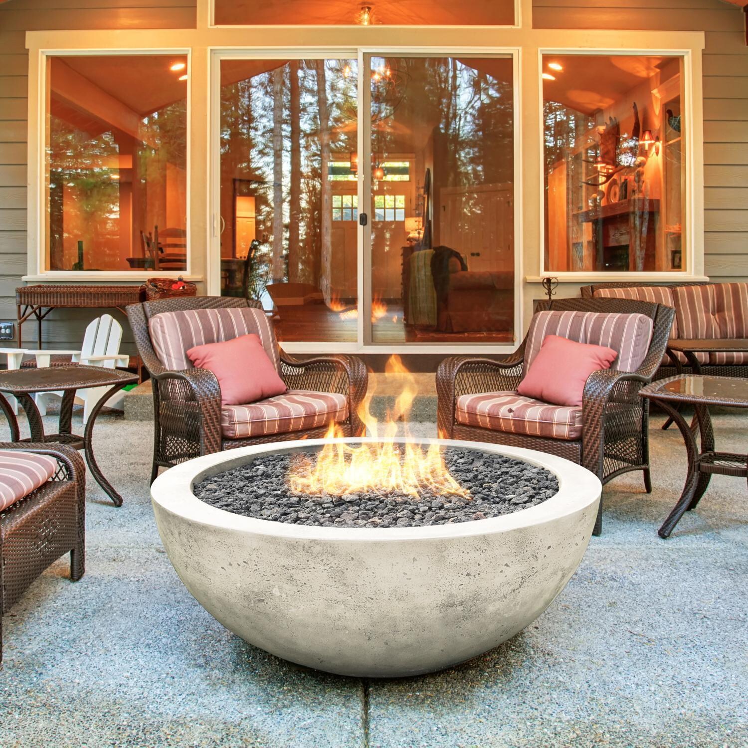 Moderno 5 36-in Round GFRC Natural Gas Fire Bowl in Natural by Prism Hardscapes