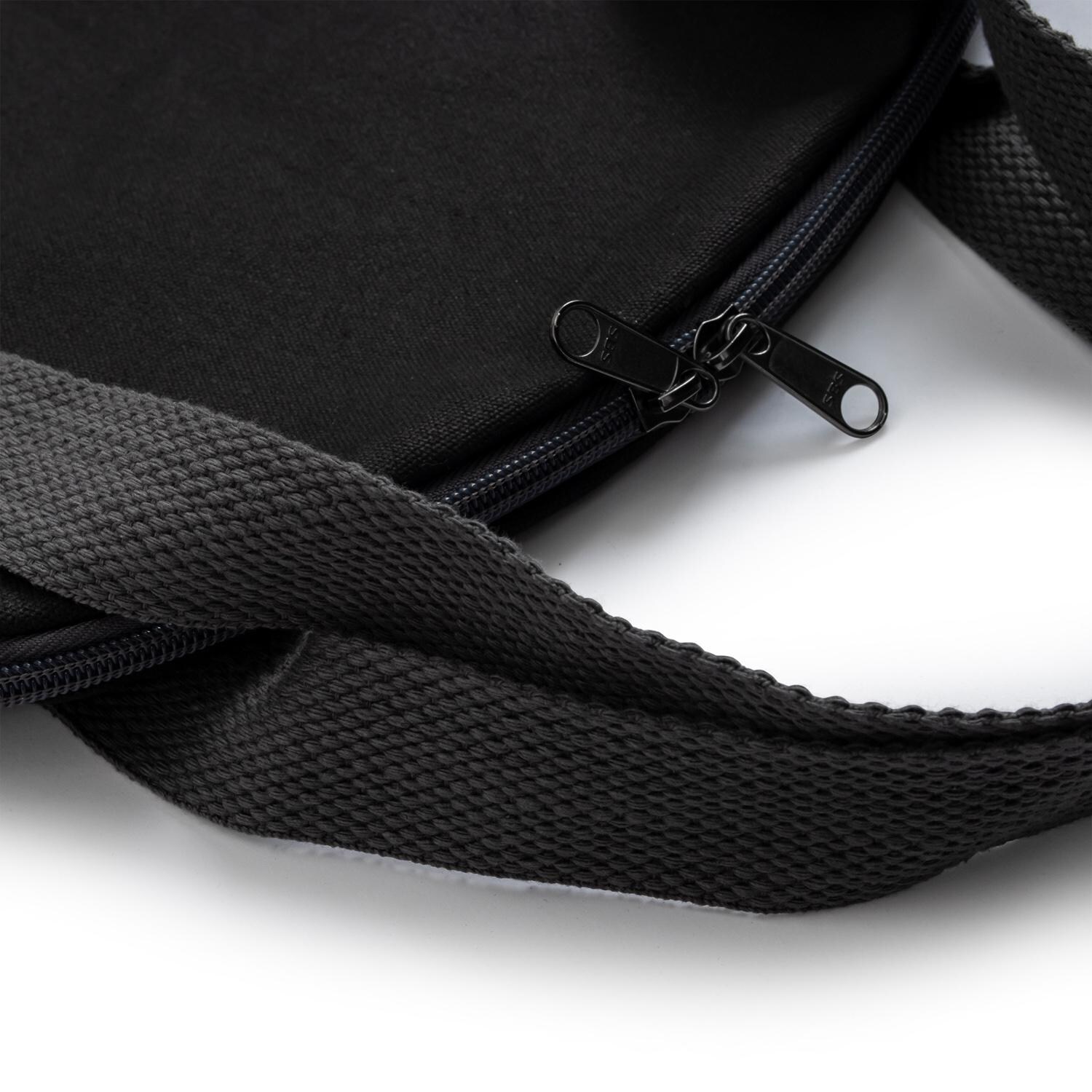 Barebones Living CKW-402 Fire Pit Grill Grate Carry Bag - Circular - Handle Detail thumbnail