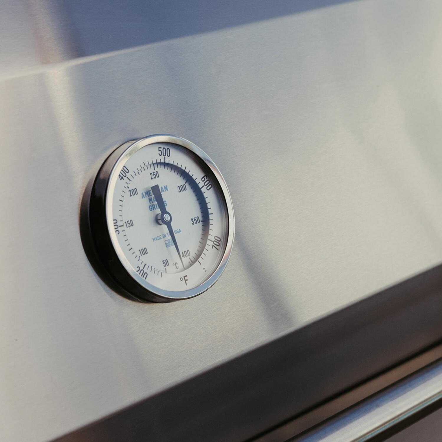 American Made Grills Muscle 36-Inch Freestanding Hybrid Grill MUSFS36-NG - Natural Gas - Temperature Gauge - Lifestyle thumbnail