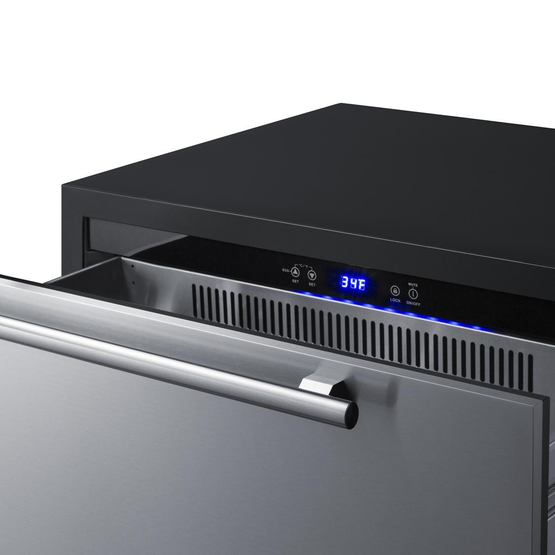 Summit SPR36DROS 36 Inch 7.15 Cu. Ft. Outdoor 2-Drawer All-Refrigerator - Handle - Detail thumbnail