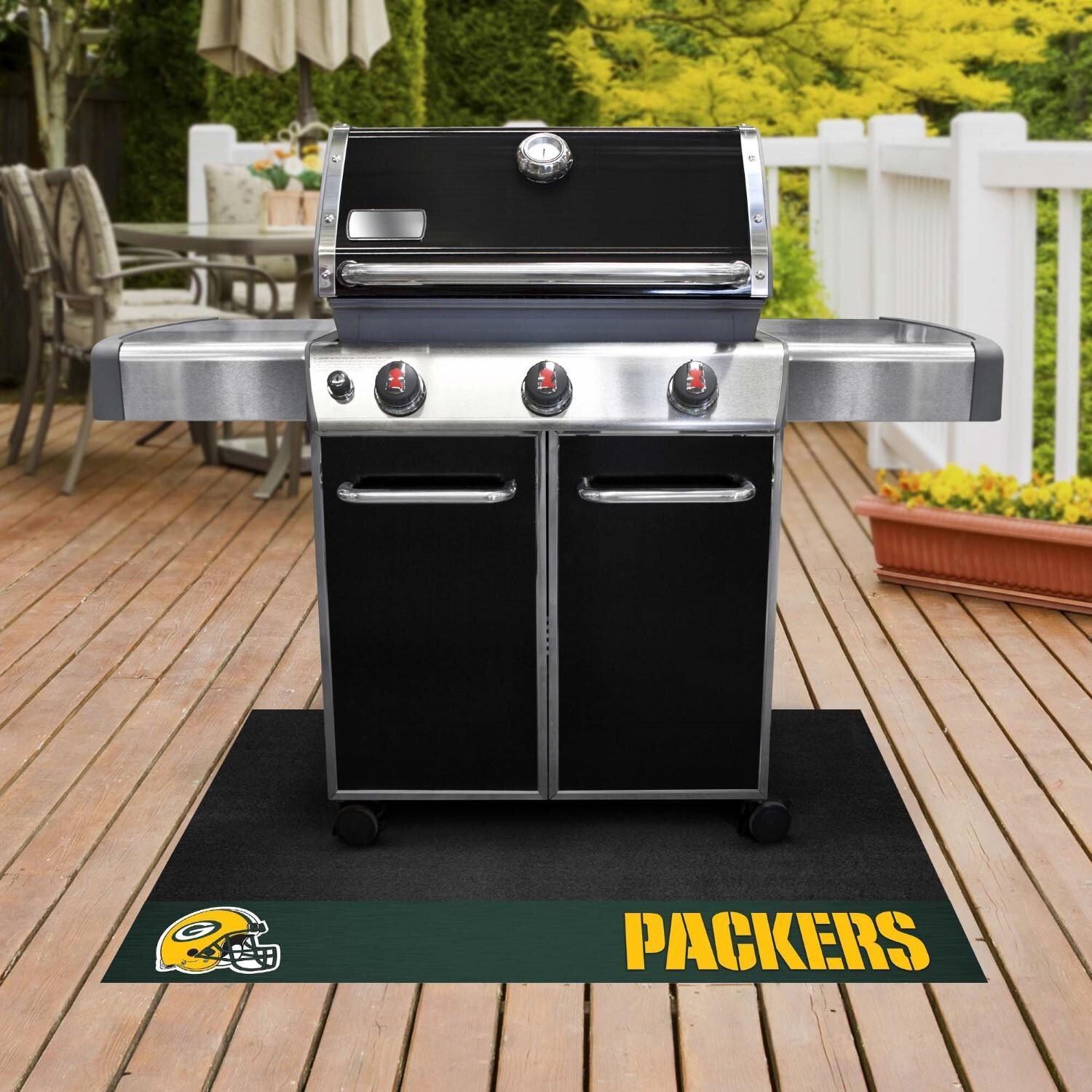 FANMATS 12185 Green Bay Packers Grill Mat - Lifestyle thumbnail