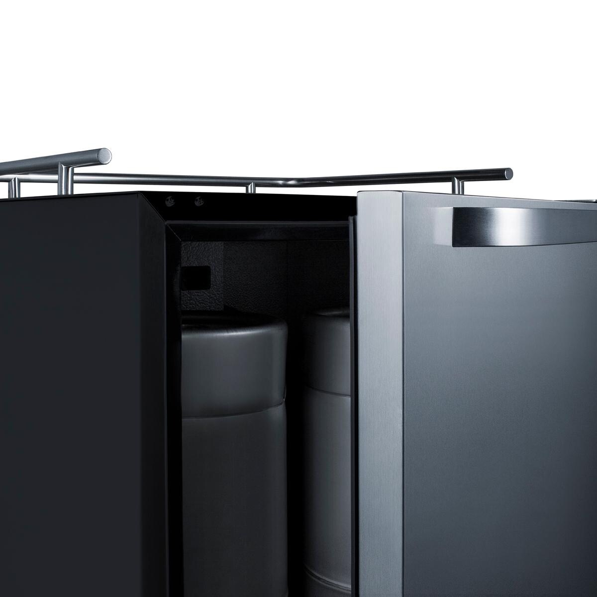 Summit SBC696OSNK Commercial Outdoor Rated DIY Tap Beer Dispenser / Kegerator - Detail thumbnail