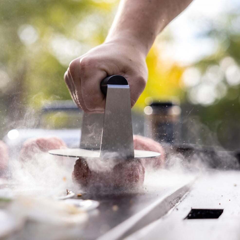 Camp Chef BGSET11 3 Pc Smashed Burger Kit - Using Burger Press - Detail thumbnail