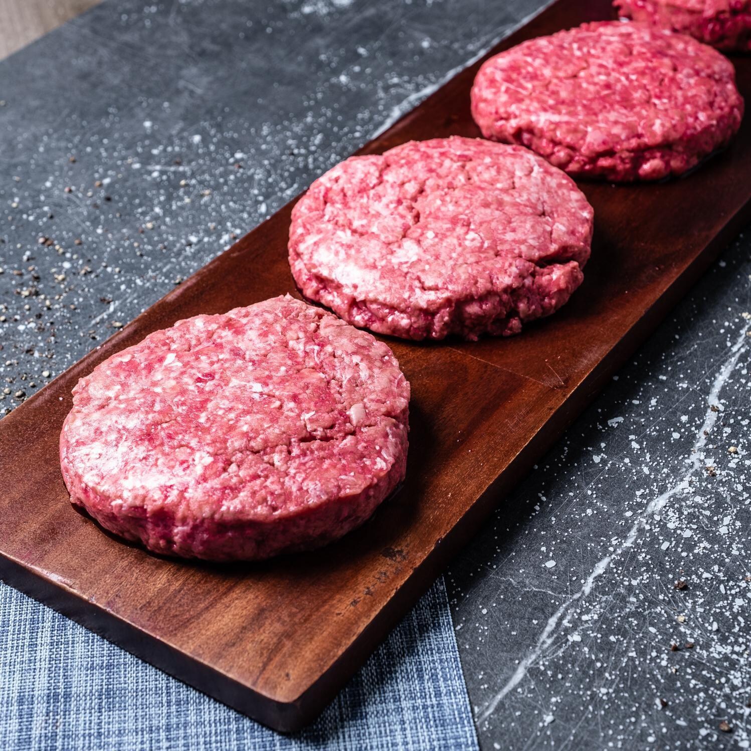 Wagyu Burgers, 8 oz (12) | 75% Lean | BBQGuys USA Premium Cuts image
