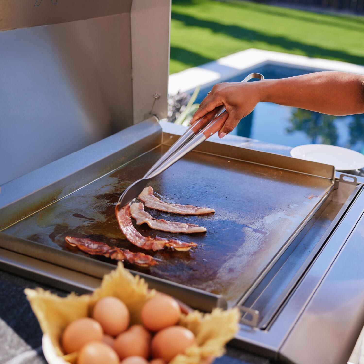 Blaze BLZ-GRIDDLE-LTE3-LP Propane Griddle - Making Bacon - Lifestyle thumbnail
