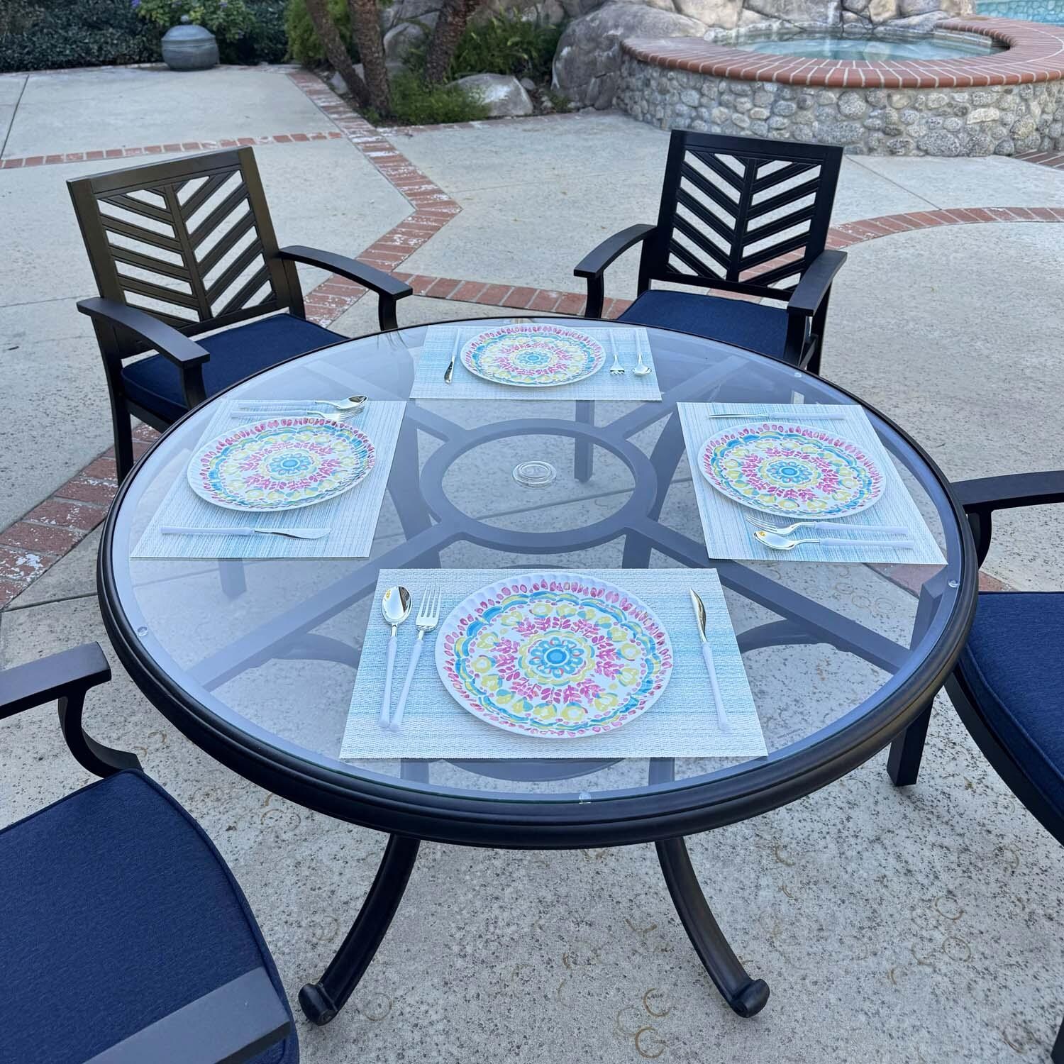 Palm Springs 5 Pc Aluminum Dining Set in Antique Bronze/Navy by Darlee - Close Up - Lifestyle thumbnail