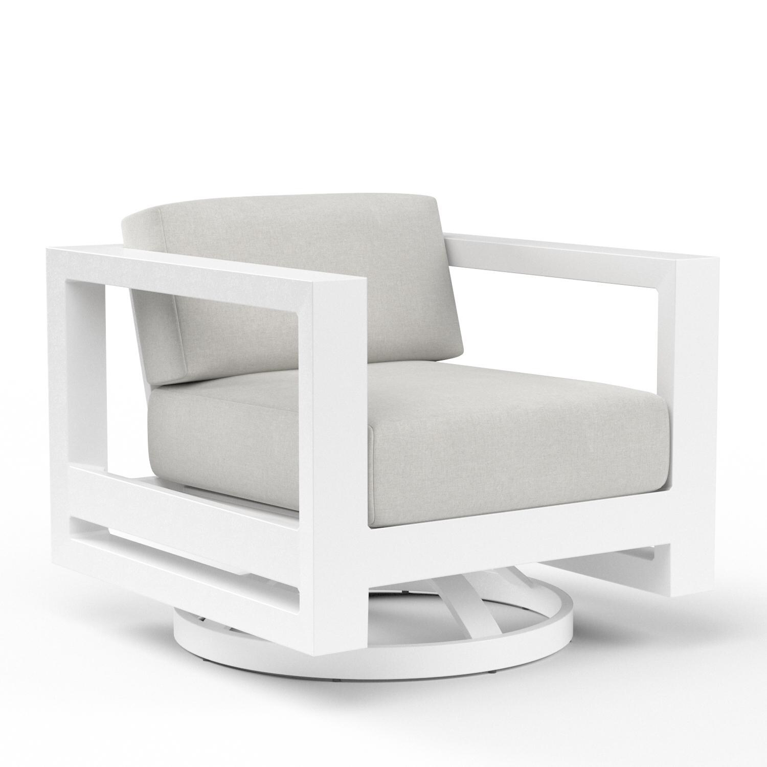 Newport Aluminum Swivel Club Chair in Frost/Cast Silver by Sunset West