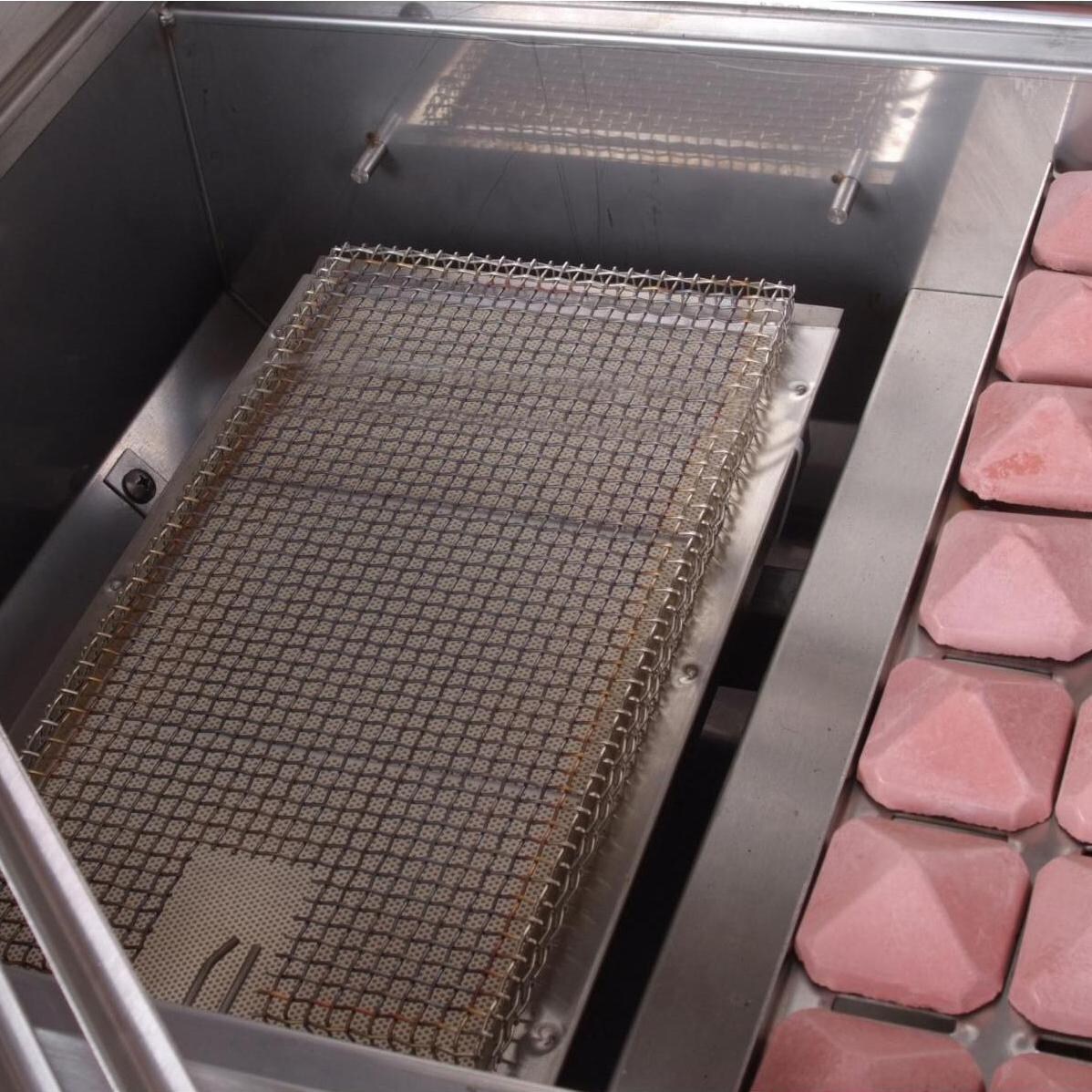 Luxor 54-Inch Built-In Gas Grill With One Infrared Burner & Rotisserie - Infrared Burner & Ceramic Briquettes thumbnail