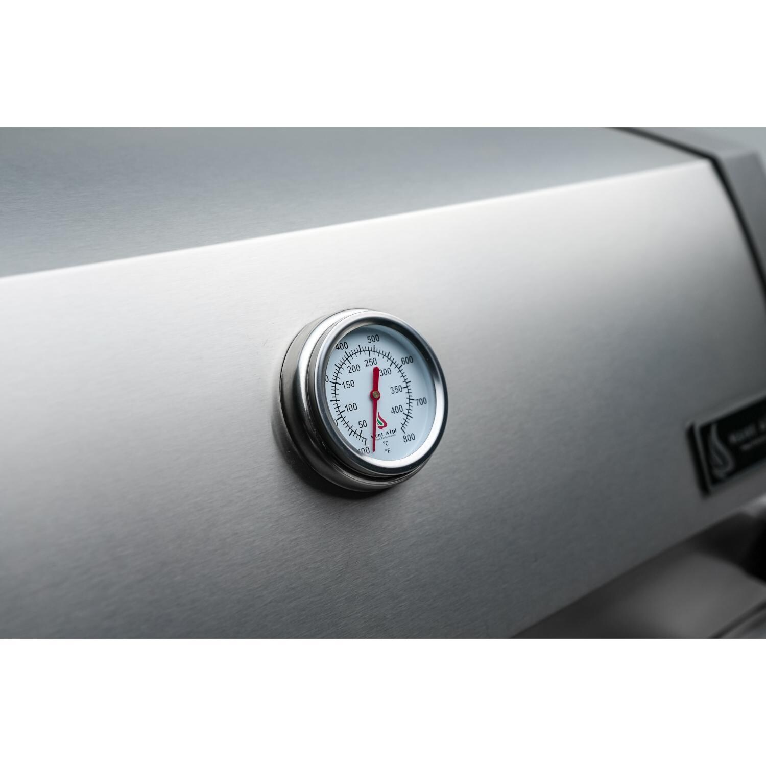 Mont Alpi MAi400-D90KEGBEV 400 Deluxe Propane Island W/ 90 Degree Corner, Kegerator & Beverage Center - Temp Gauge - Detail