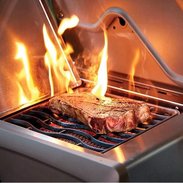 Napoleon Rogue 425 Natural Gas Grill With Infrared Side Burner BBQ Guys