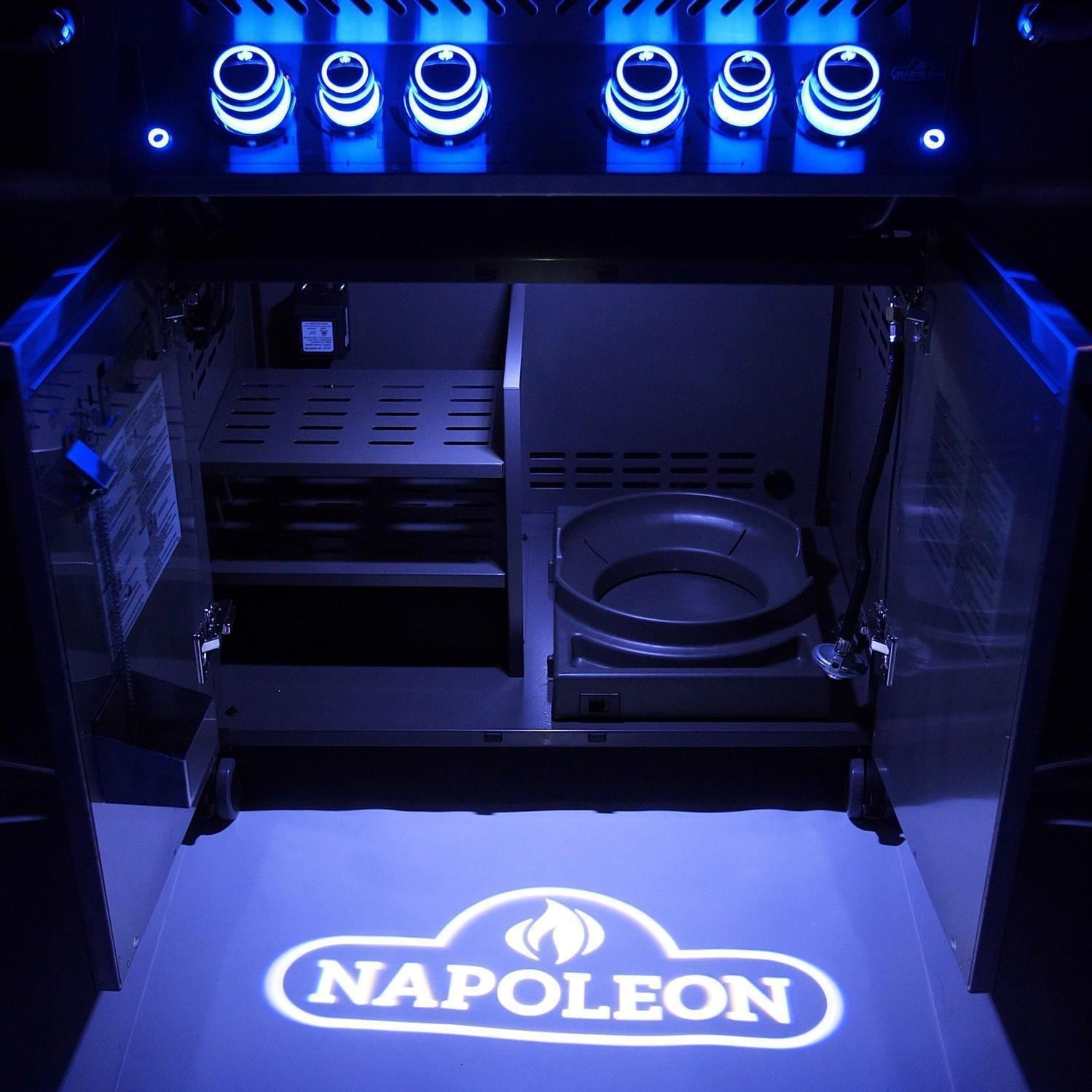 Napoleon PRO500RSIBPSS-3 Prestige PRO 500 Propane Grill with Infrared Rear and Side Burners (2019) - Grill Cabinet Interior Lighting - Detail thumbnail