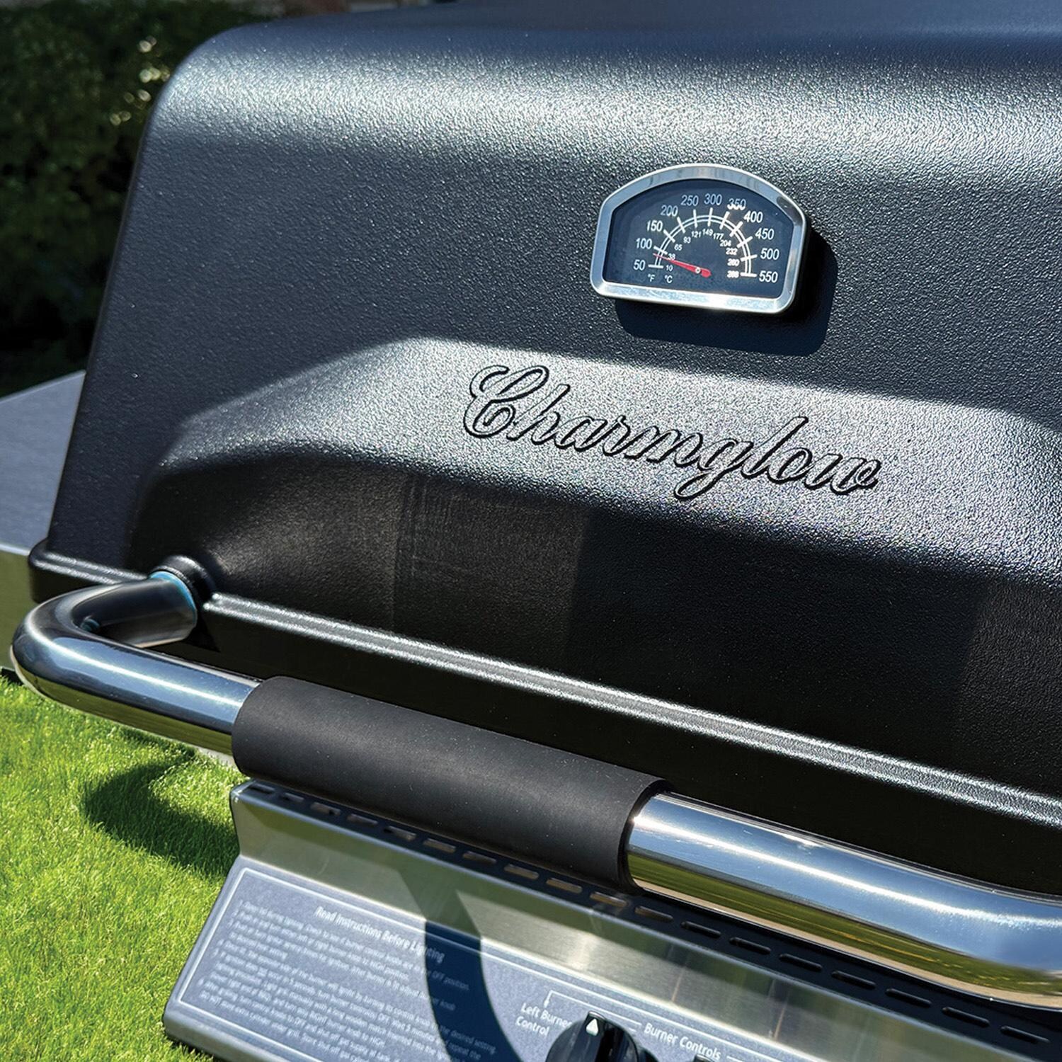 Charmglow Apex Propane Grill - Stainless Steel - CHRM40SS-P - Handle - Detail thumbnail