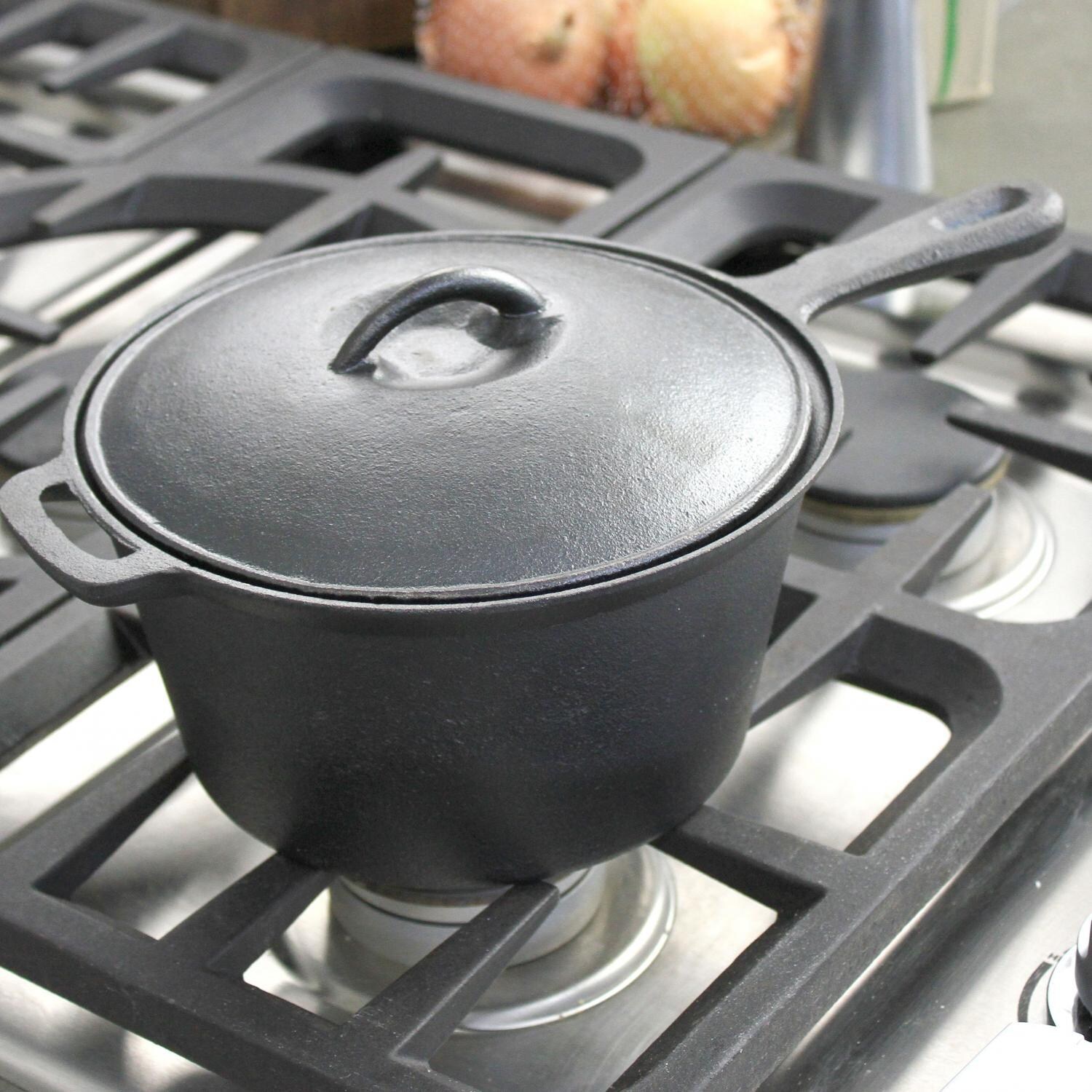 Cajun Classic 3Quart Seasoned Cast Iron Sauce Pot GL10491BS