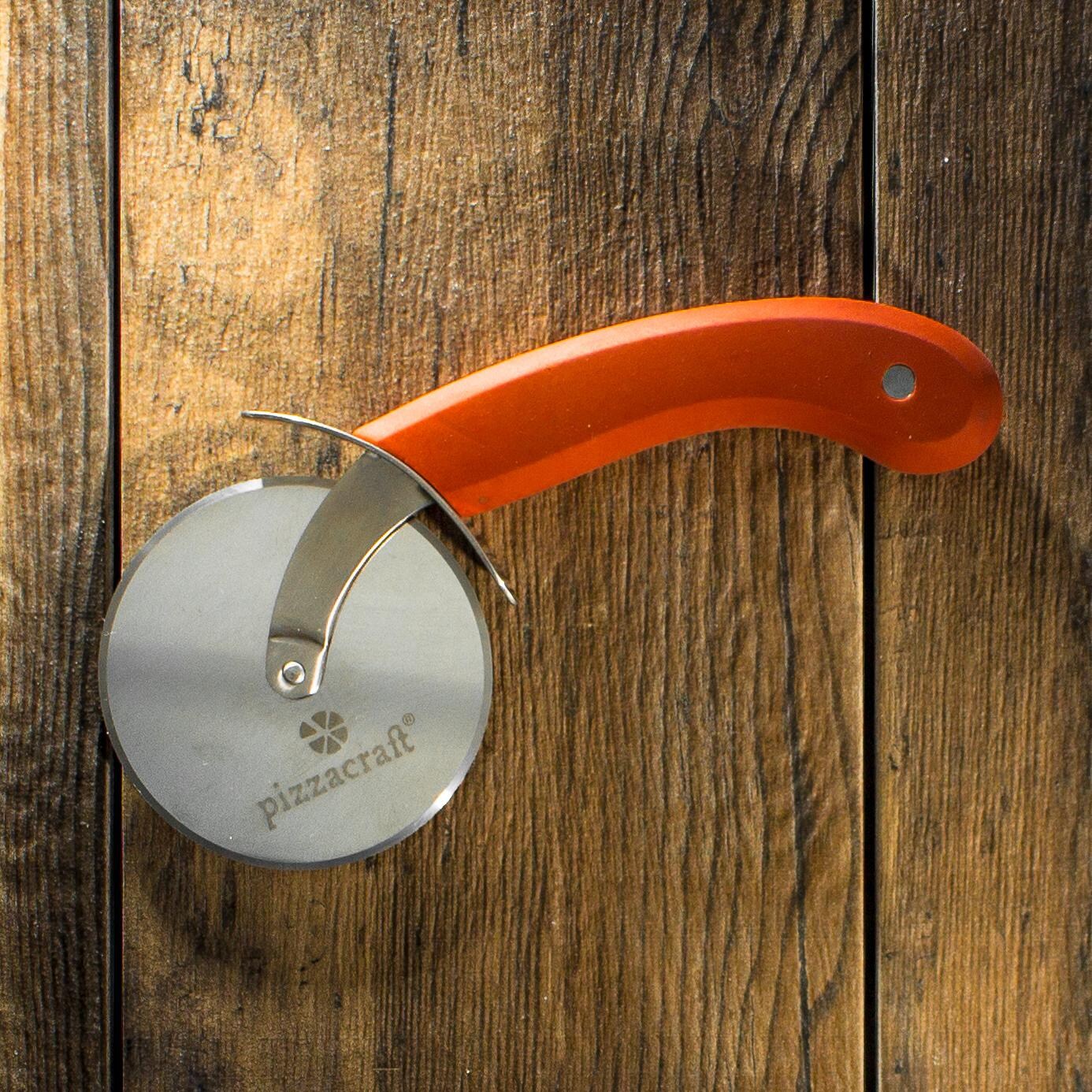 Rolling Pizza Cutter thumbnail