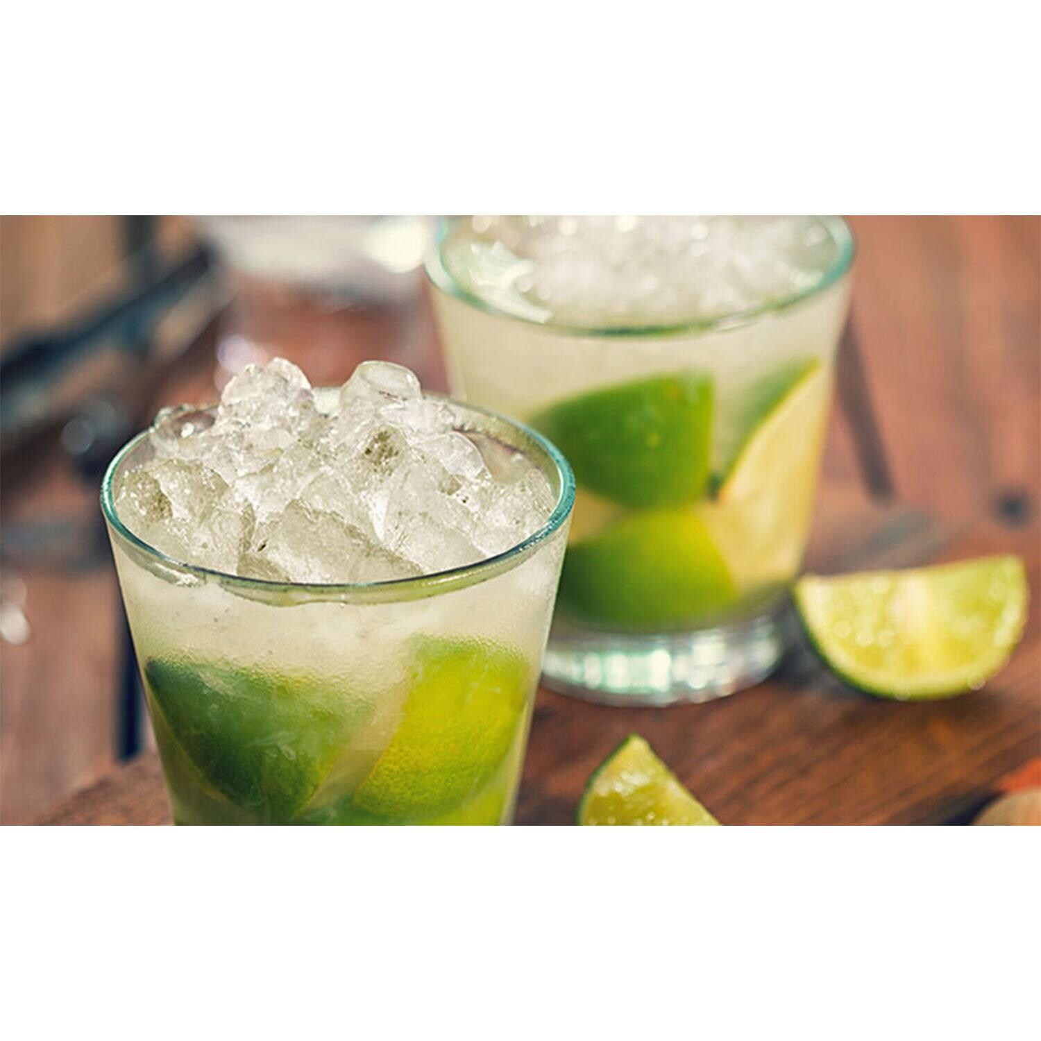 Perlick 15 Inch Undercounter ADA Cubelet Ice Maker - Left - Lifestyle thumbnail