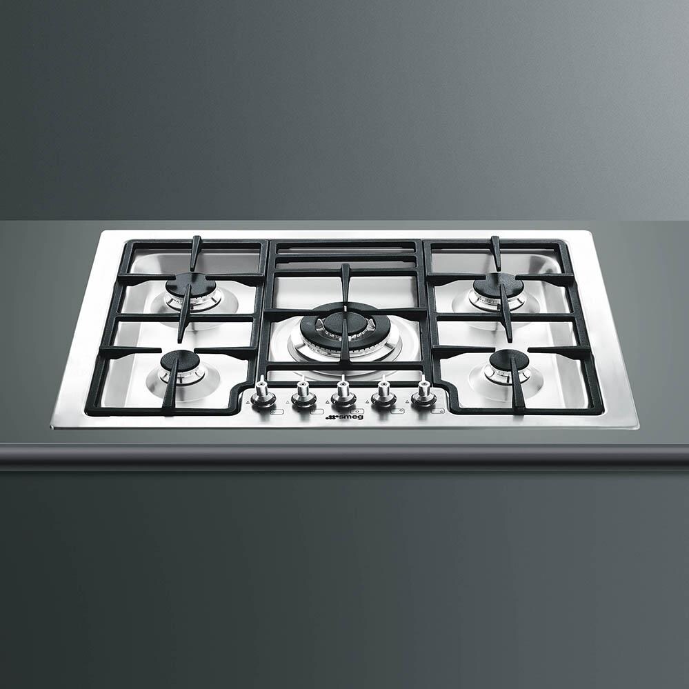 Smeg Classic 30-Inch 5-Burner Cooktop - Lifestlyle View thumbnail