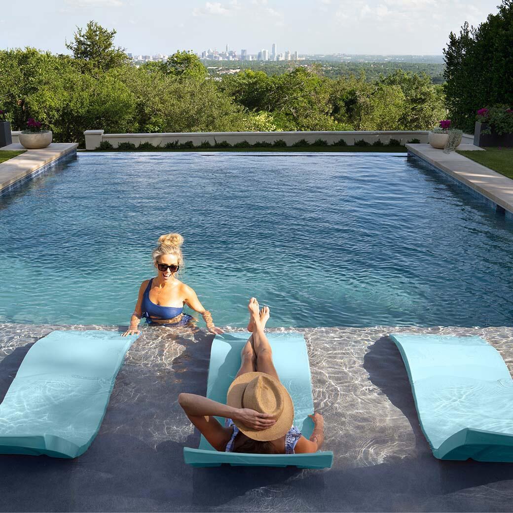Ledge Lounger Signature In Pool Chaise Lounge - Frost - Lifestyle thumbnail