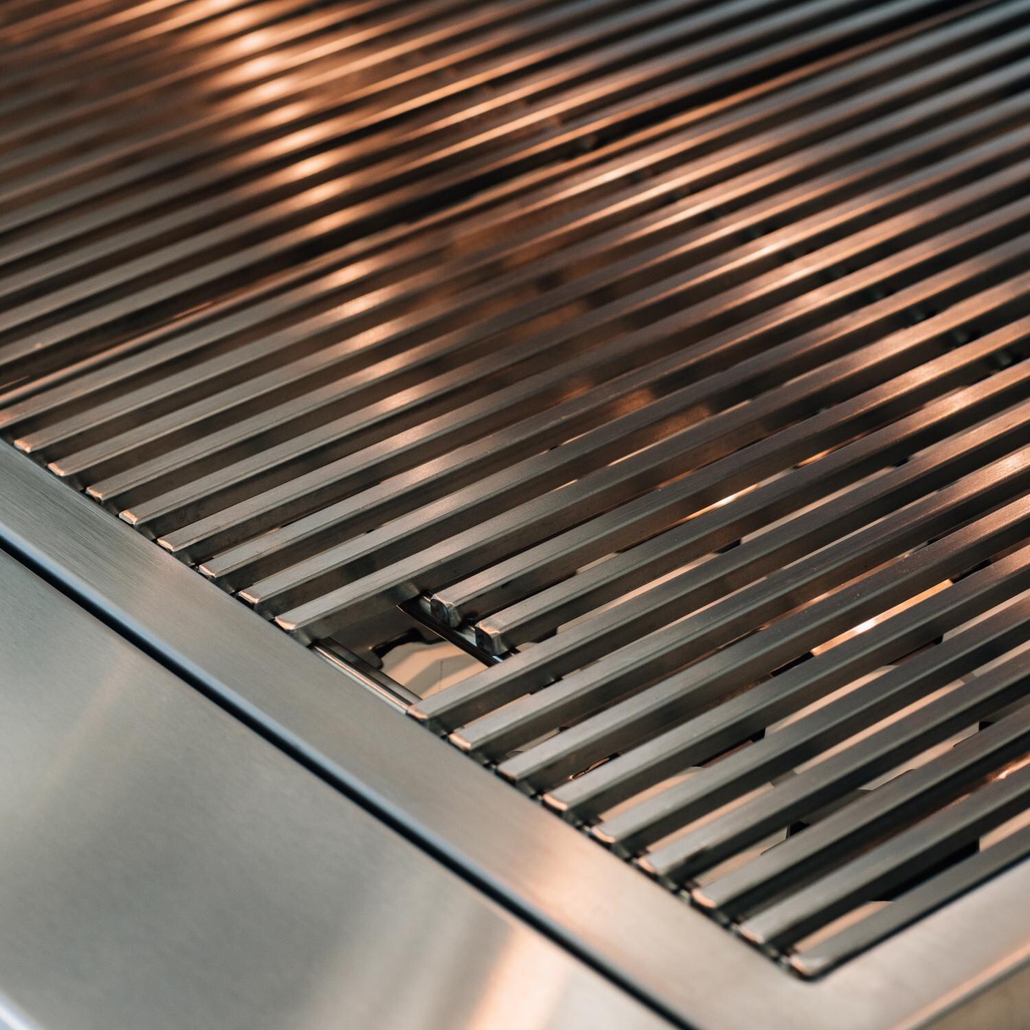 American Made Grills EST36-LP Estate 36-Inch 3-Burner Built-In Propane Gas Grill  - Grates thumbnail