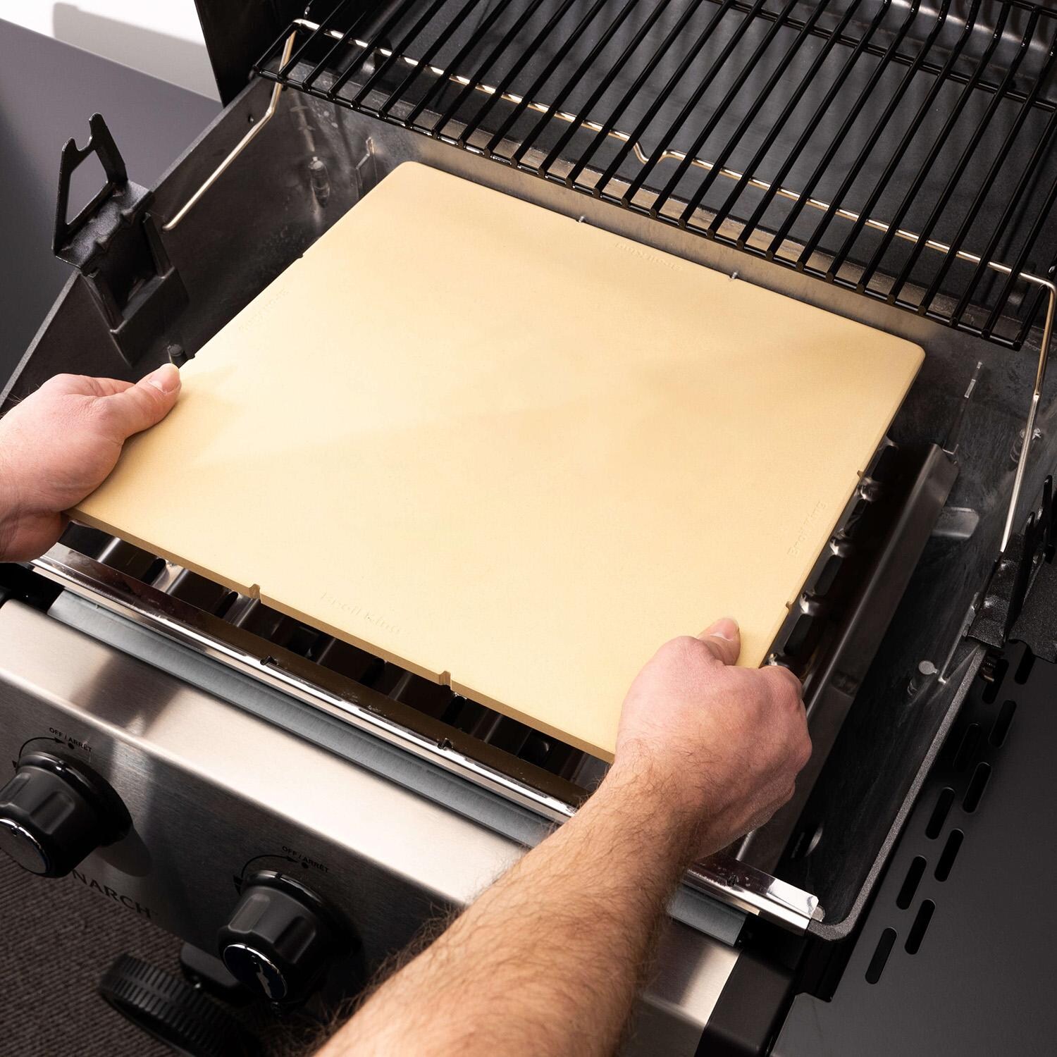 Broil King Monarch/ Royal Pizza Stone - 69821 - Installing - Lifestyle thumbnail