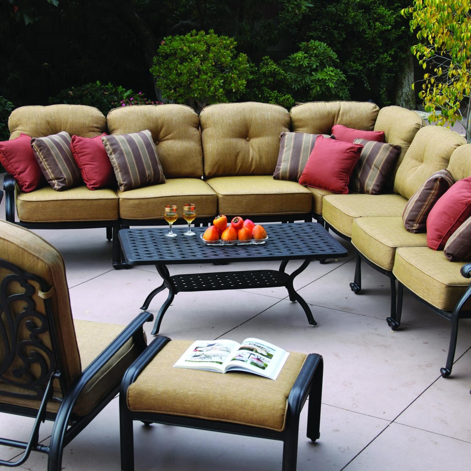 Darlee Elisabeth 8-Person Cast Aluminum Deep Seating Patio Sectional Set With Ice Bucket Insert thumbnail