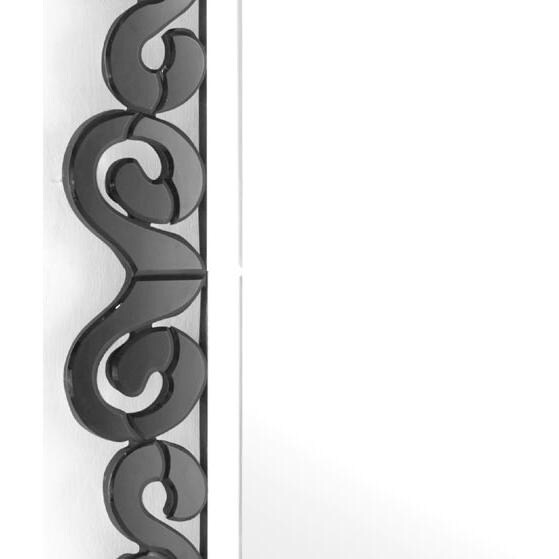 Mirror Detail