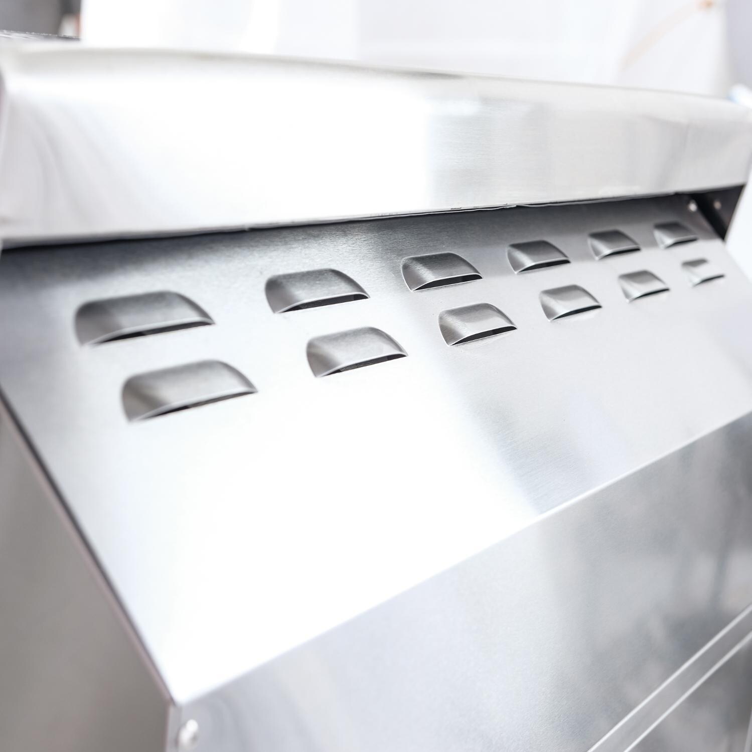 Victory 3Burner Propane Grill w/ Infrared Side Burner BBQGuys