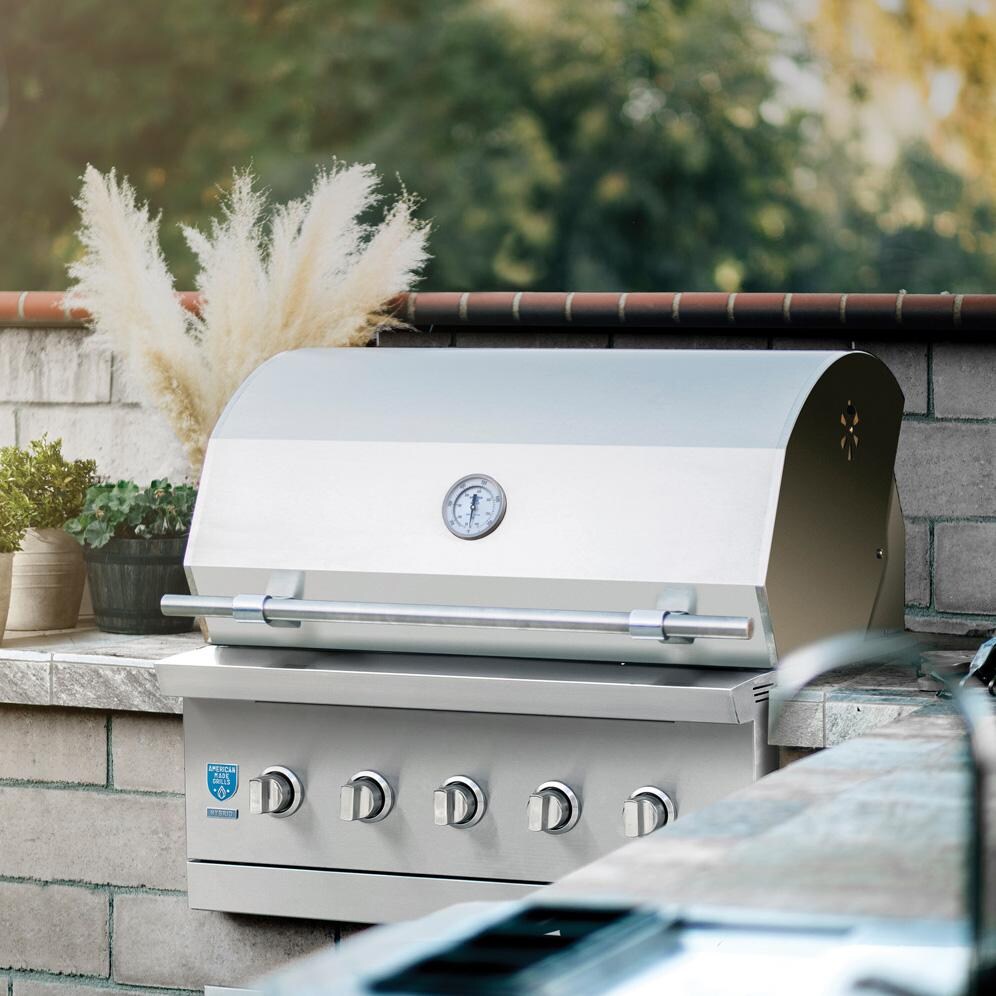 American Made Grills Encore 36-Inch Hybrid Grill ENC36-NG - Natural Gas - Close Up - Lifestyle thumbnail