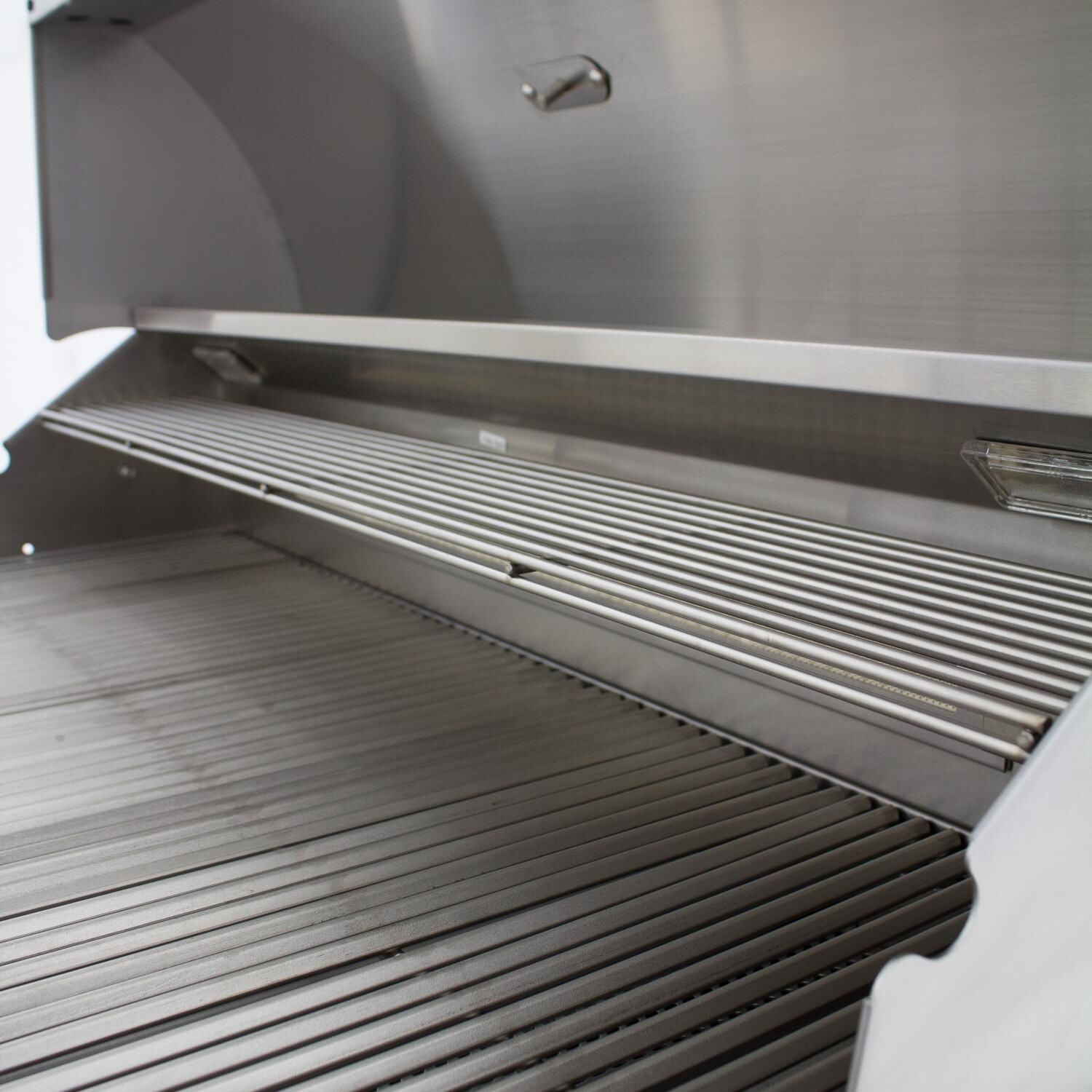 Blaze Limited Edition 32-Inch 4-Burner Freestanding Gas Grill With Rear Infrared Burner - Warming Rack thumbnail