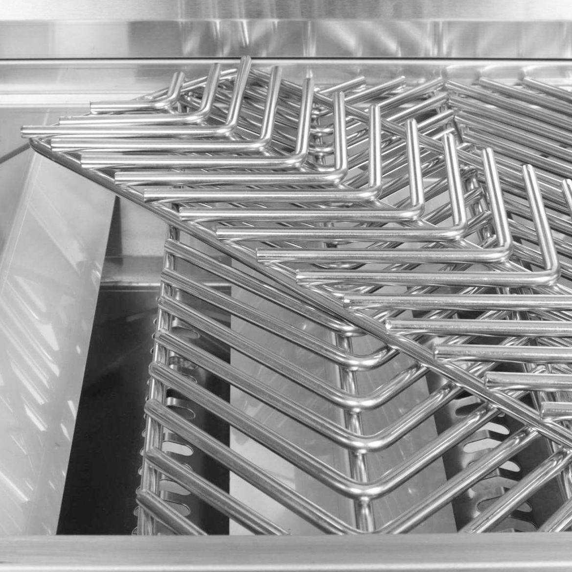 Cal Flame G4 32-Inch 4-Burner Built-In Propane Gas Grill - Grates and Flame Tamers thumbnail