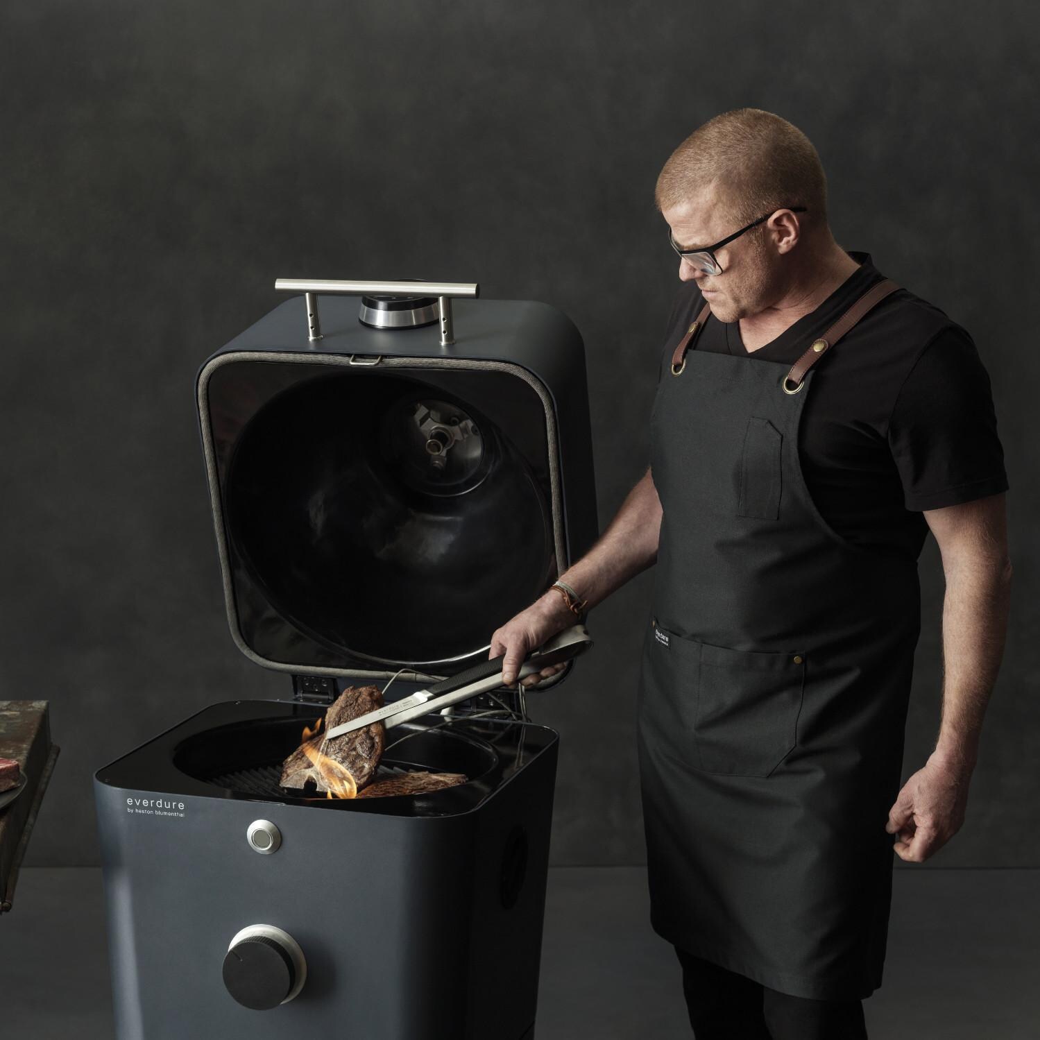 Everdure HBCE4KGUS 4K 21-Inch Charcoal Grill & Smoker - Steak thumbnail