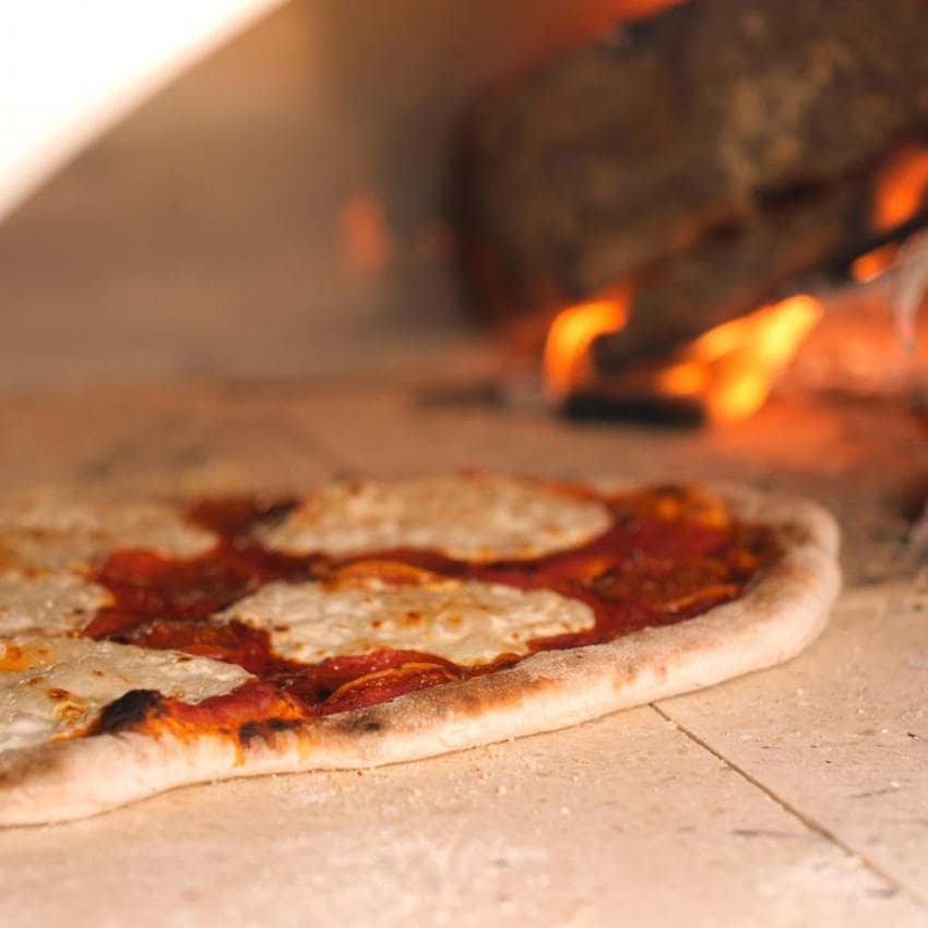 Forno Venetzia Torino 500 62-Inch Outdoor Wood-Fired Pizza Oven