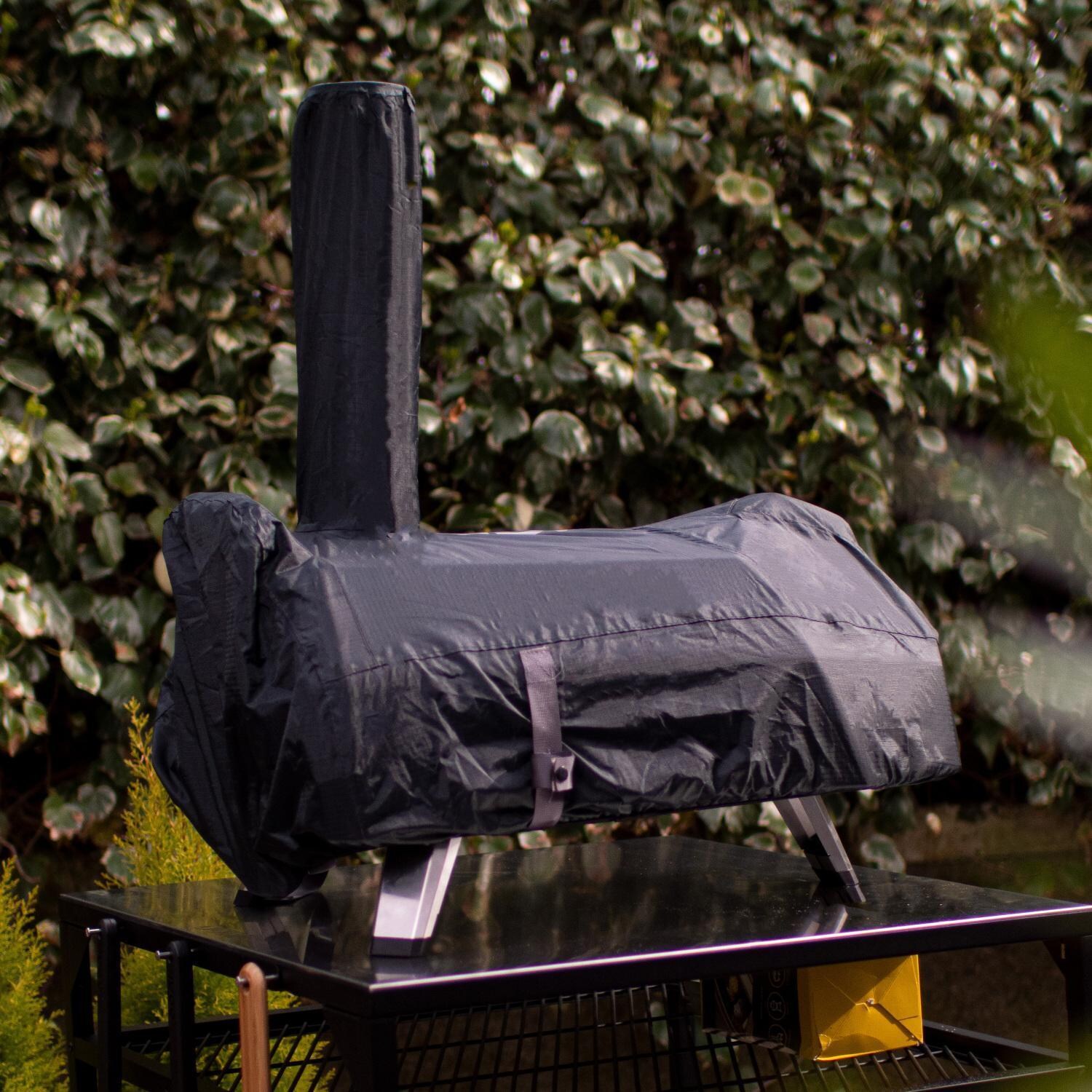Ooni UU-P0E500 Karu 16 Pizza Oven Cover - Lifestyle thumbnail