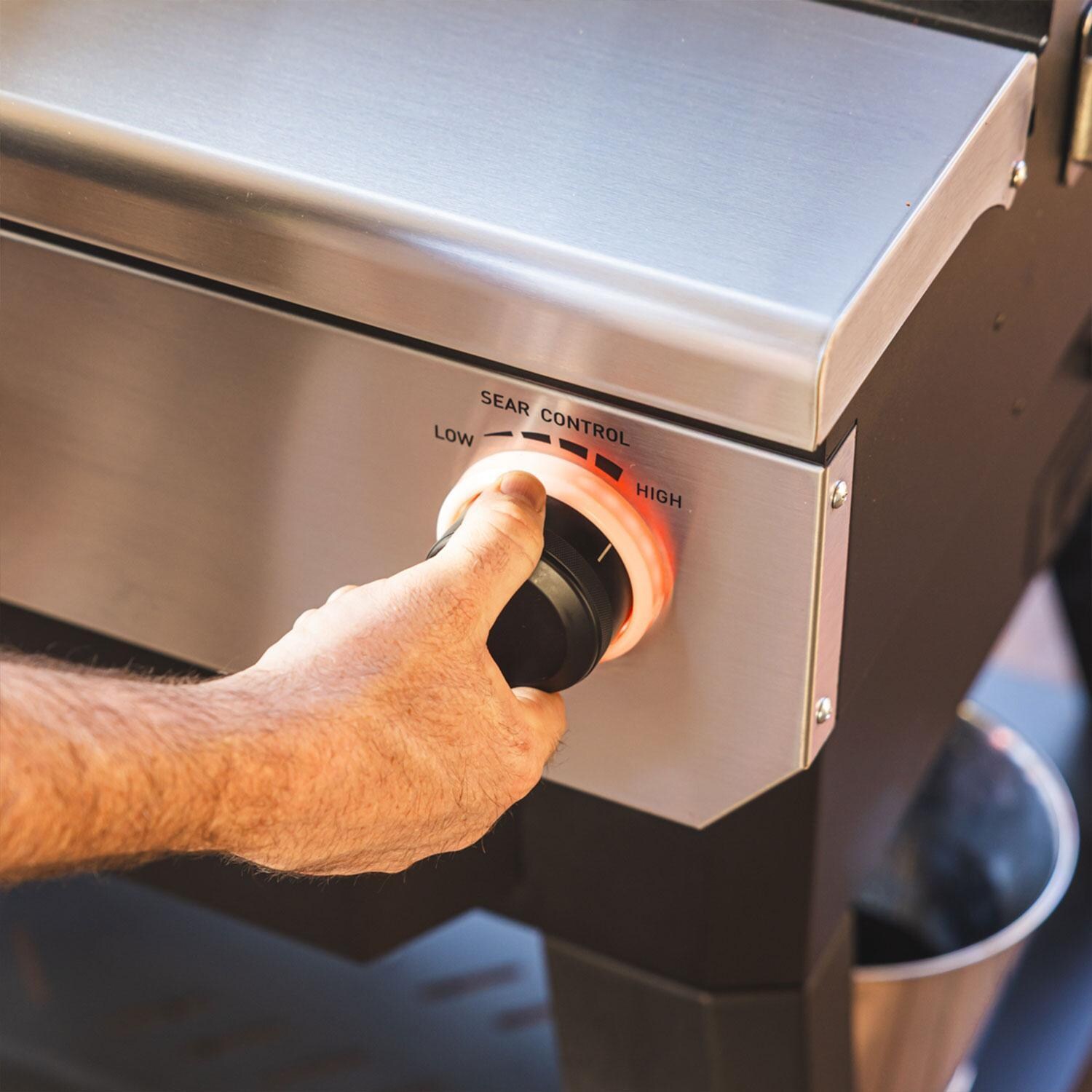 recteq RT-825XF X-Fire Pro 825 4-Burner Wood Pellet Grill - Sear Control LED Knob - Detail thumbnail