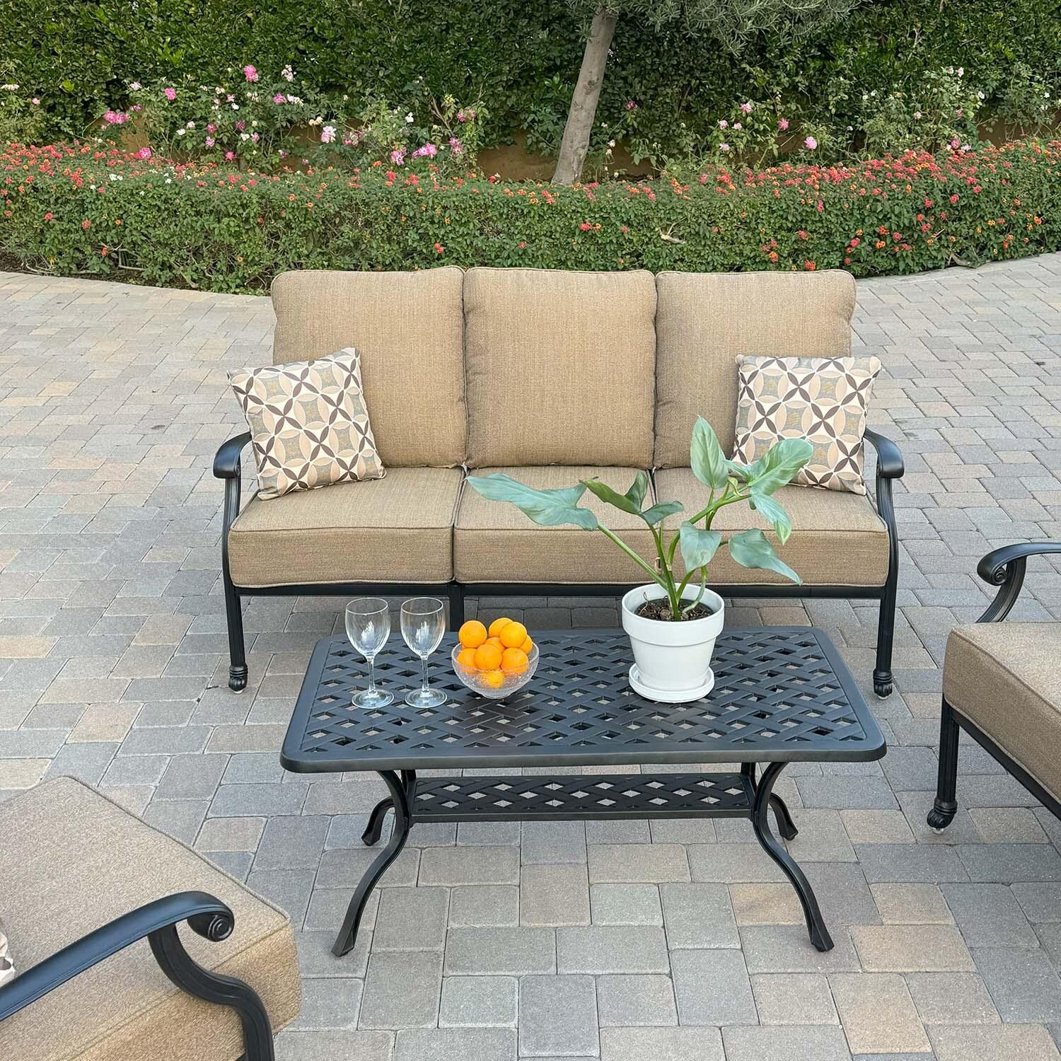 Madison 5 Pc Cast Aluminum Seating Set in Antique Bronze/Sesame by Darlee - Close Up - Detail thumbnail