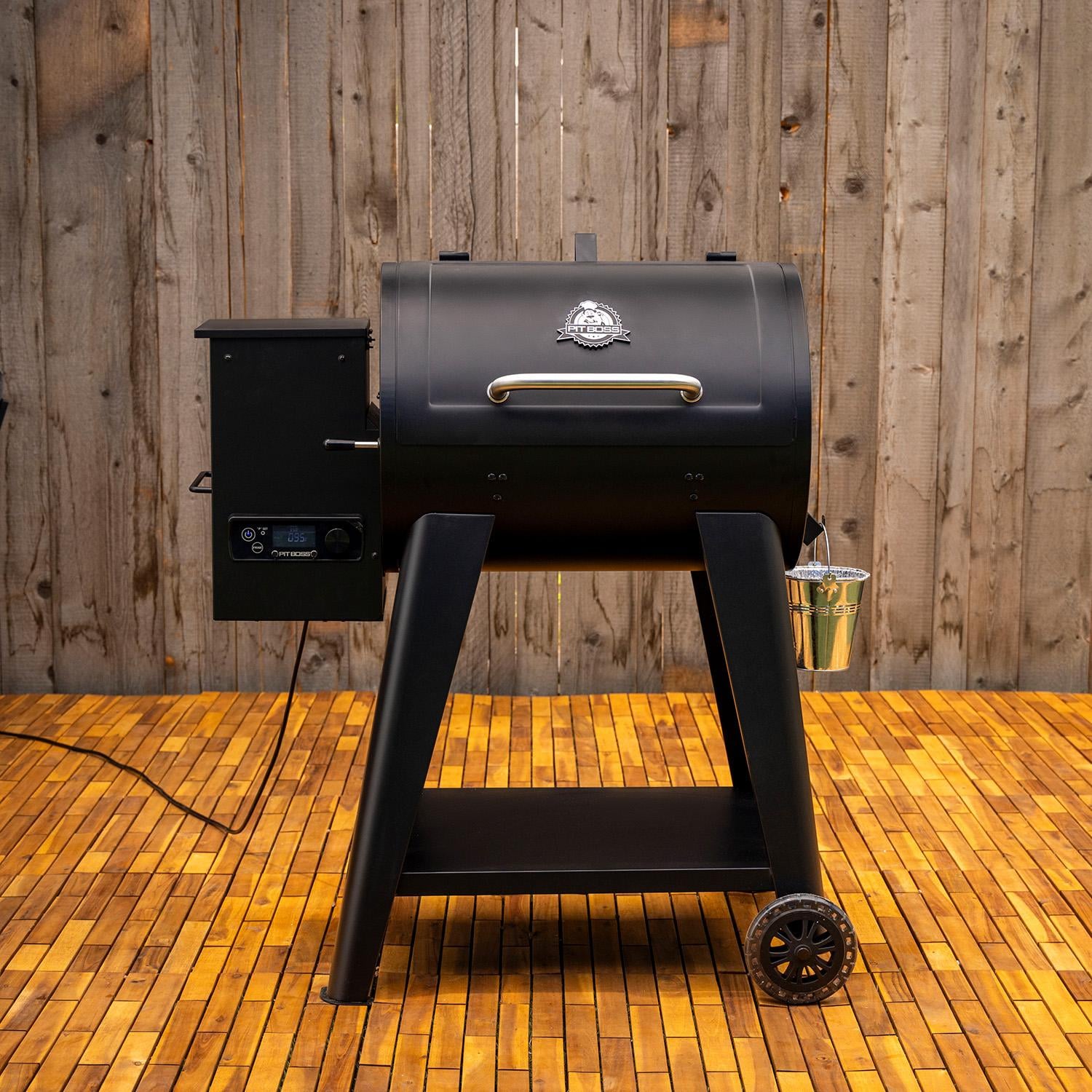 Pit Boss 700FB2 Pellet Grill - Matte Black - Closed - Lifestyle thumbnail