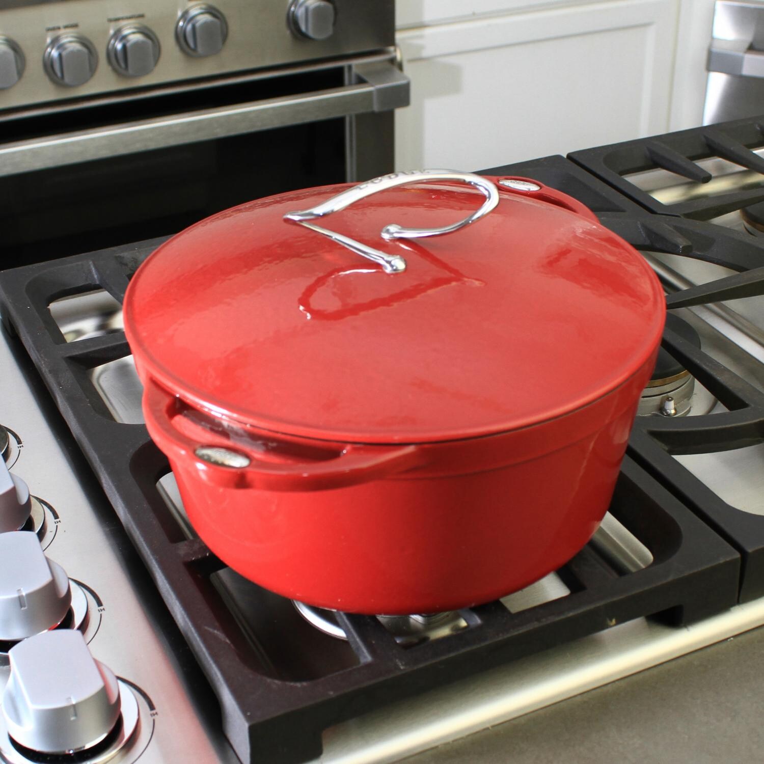 Lodge 6 Quart L Series Colored Enamel Cast Iron Dutch Oven, Patriot Red