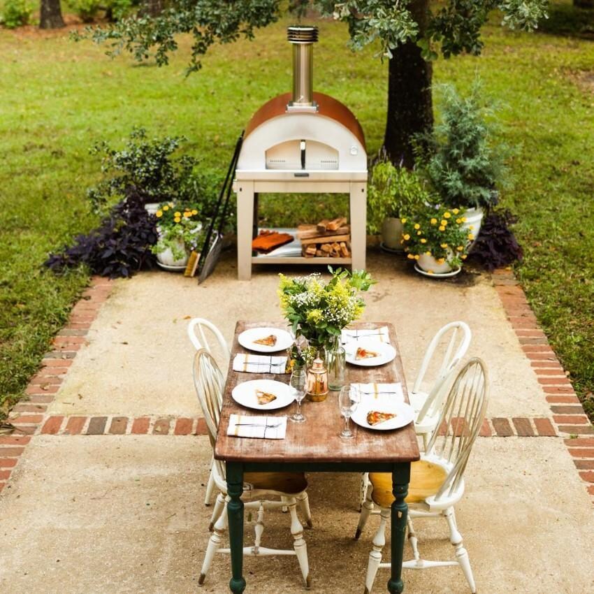 Fontana Forni FTMARIN-R Marinara Wood-Fired - Red - On the Patio (Shown on Cart) - Lifestyle thumbnail