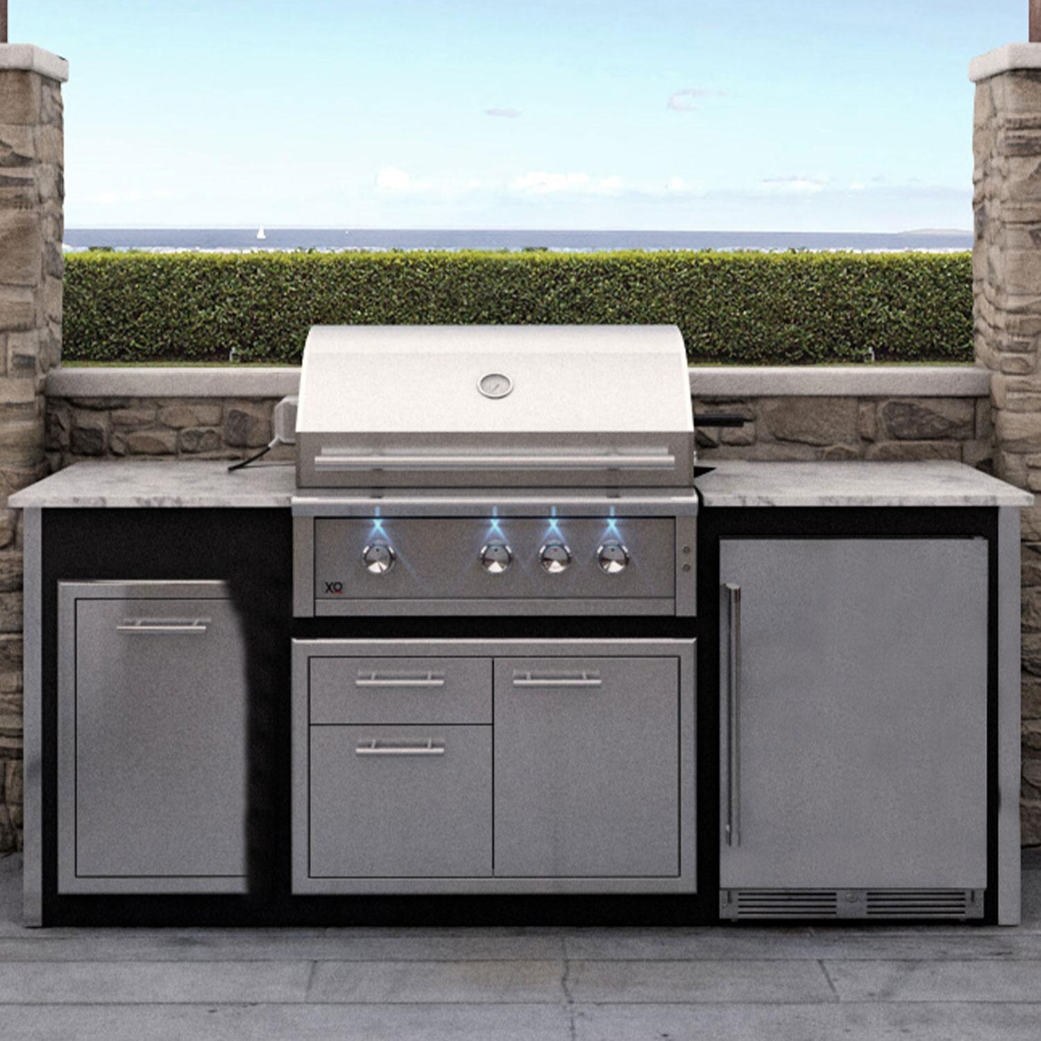 XO Appliance XOG36COMBO Pro-Grade 36-Inch Outdoor Stainless Steel Access Door & Drawer Combo - Lifestyle thumbnail