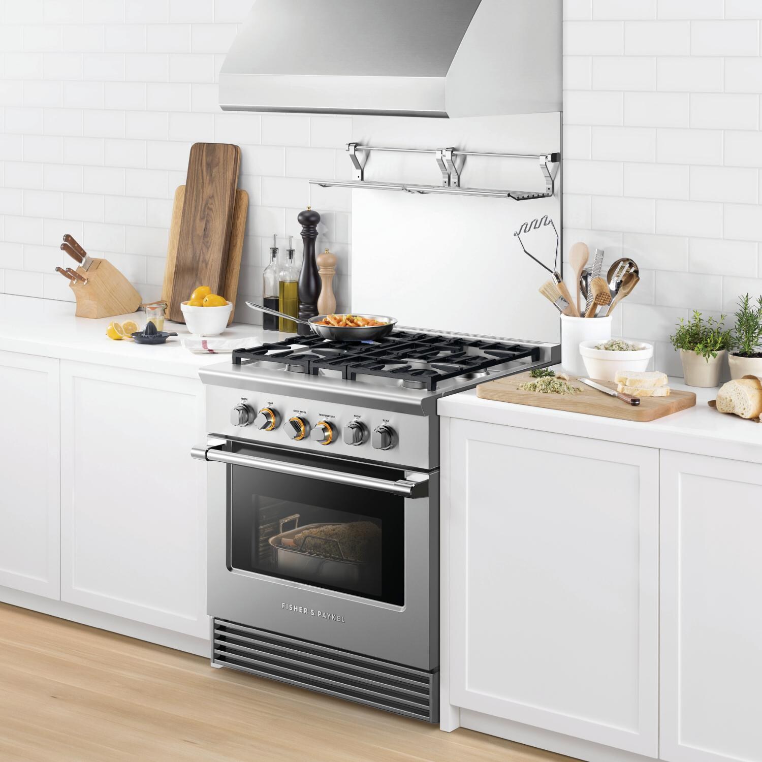 Fisher Paykel Professional 30-Inch 4-Burner Dual-Fuel Gas Range - Installed in Kitchen thumbnail