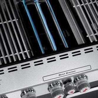 Weber Summit S-660 Interior thumbnail