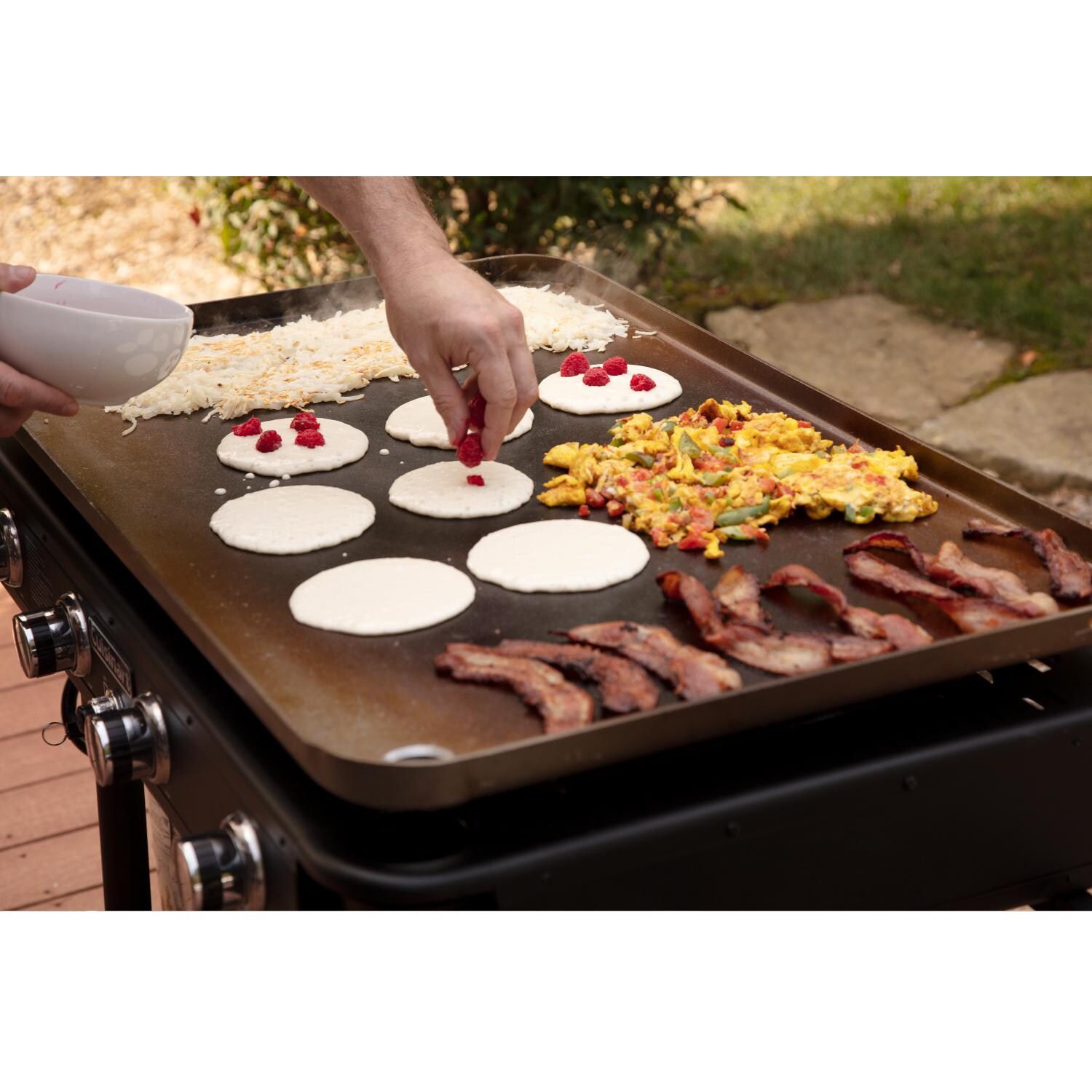 Cuisinart CGG-0036 36 Inch 4-Burner Gas Griddle - In Use thumbnail