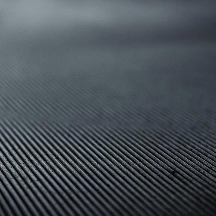 BBQGuys Signature BBQ-WLD-3777-42S 42 X 30 Inch Rubber BBQ Grill Mat - Edge Detail thumbnail