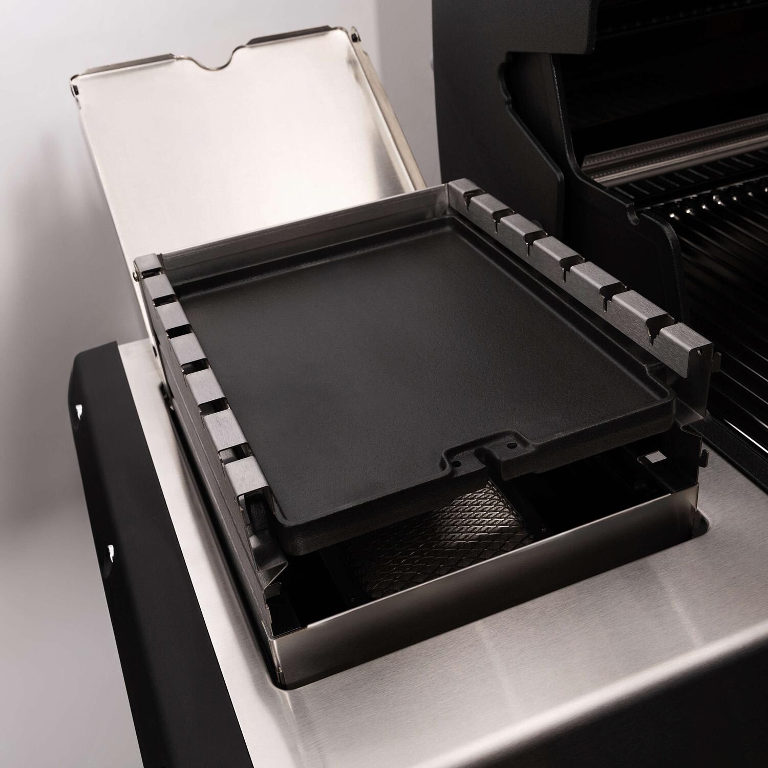 Broil King Infrared Side Burner Wind Shield - 18671 - Flat Top - White Background thumbnail