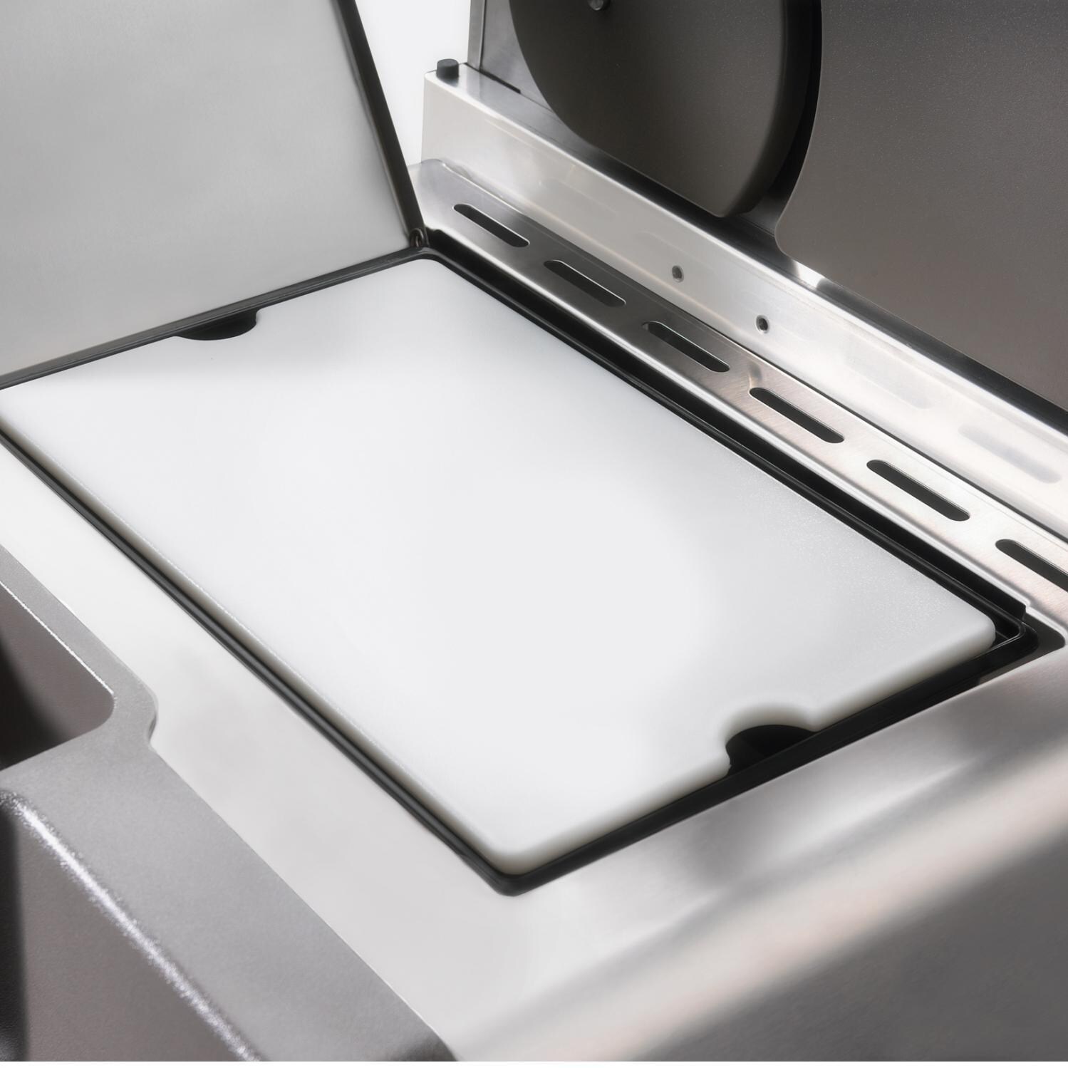 Napoleon LEX 485 LEX485RSIBNSS-A Natural Gas Grill On Cart - Integrated Cutting Board thumbnail